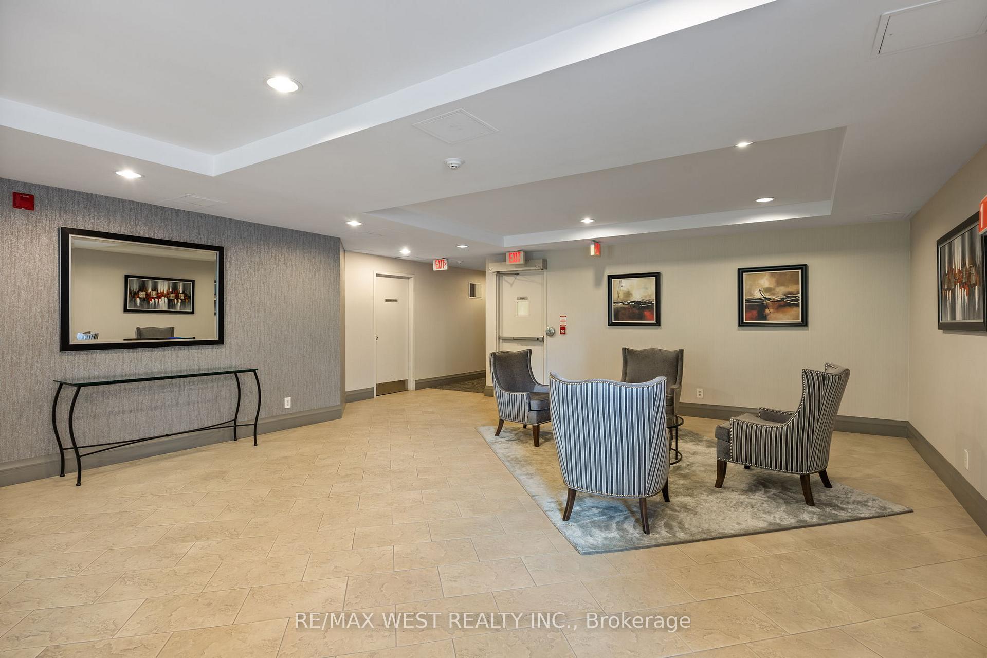 Photo 13 of Unit 201, 55 Lorindale Avenue, Toronto, Lawrence Park North — HOMEH