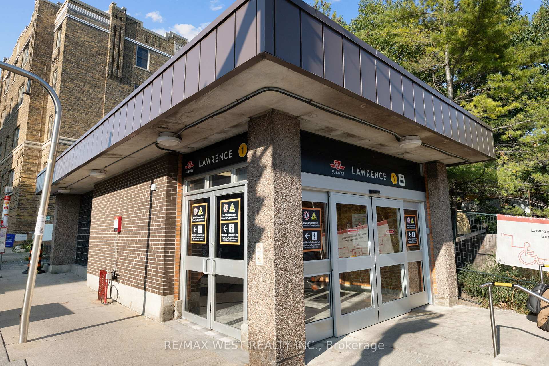 Photo 23 of Unit 201, 55 Lorindale Avenue, Toronto, Lawrence Park North — HOMEH