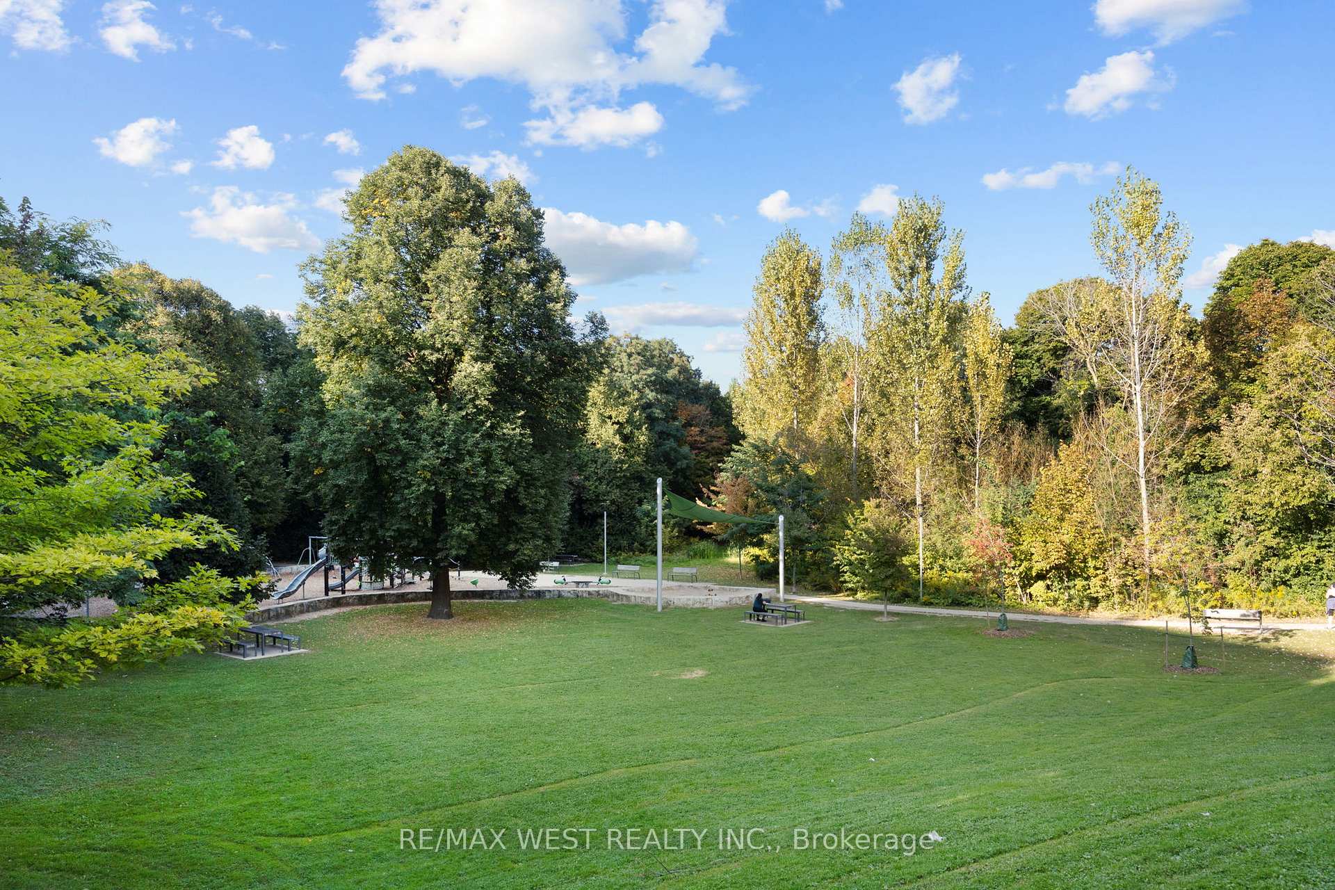 Photo 22 of Unit 201, 55 Lorindale Avenue, Toronto, Lawrence Park North — HOMEH