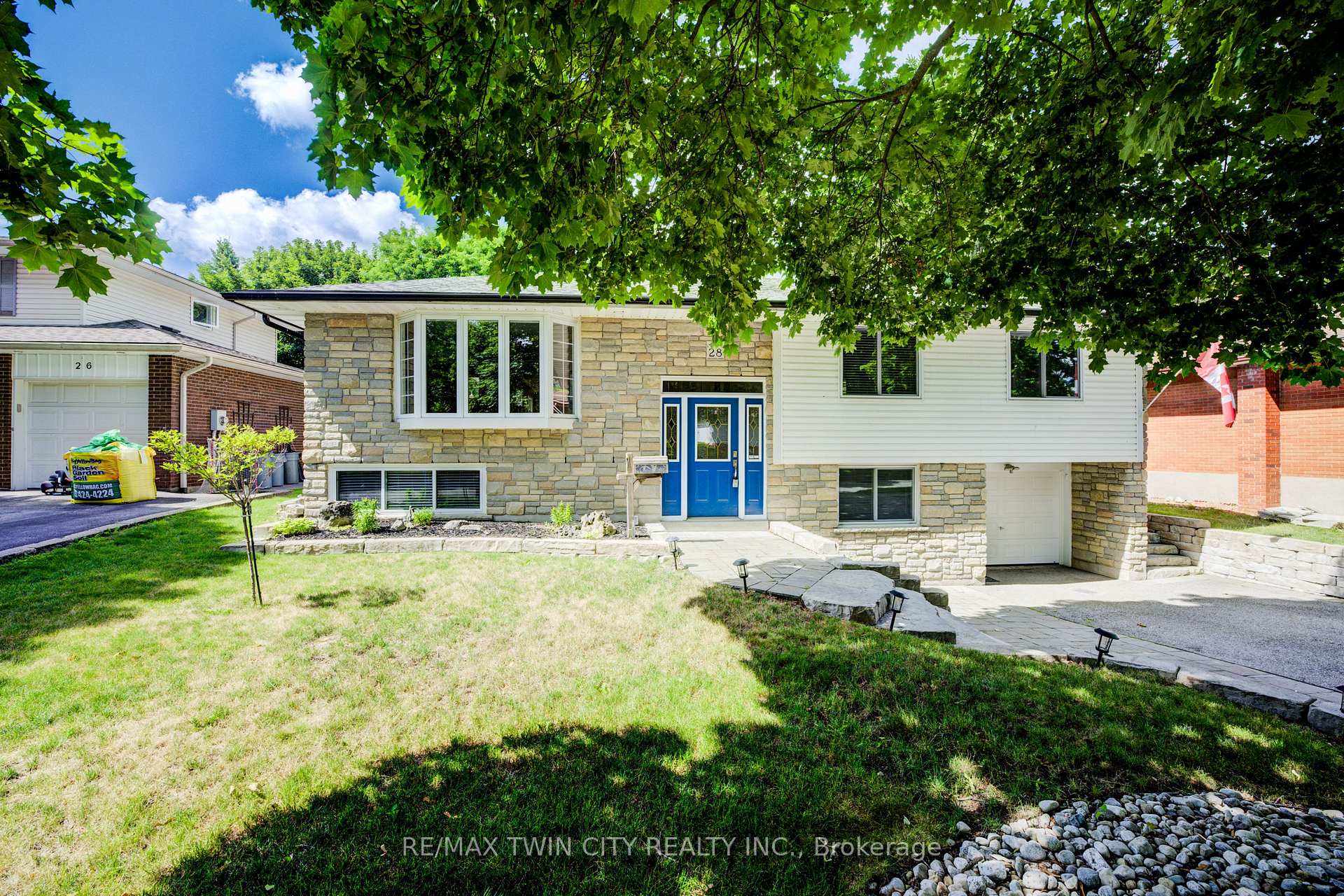 Photo 1 of 28 Elmhurst Crescent, Guelph, Junction/Onward Willow — HOMEH