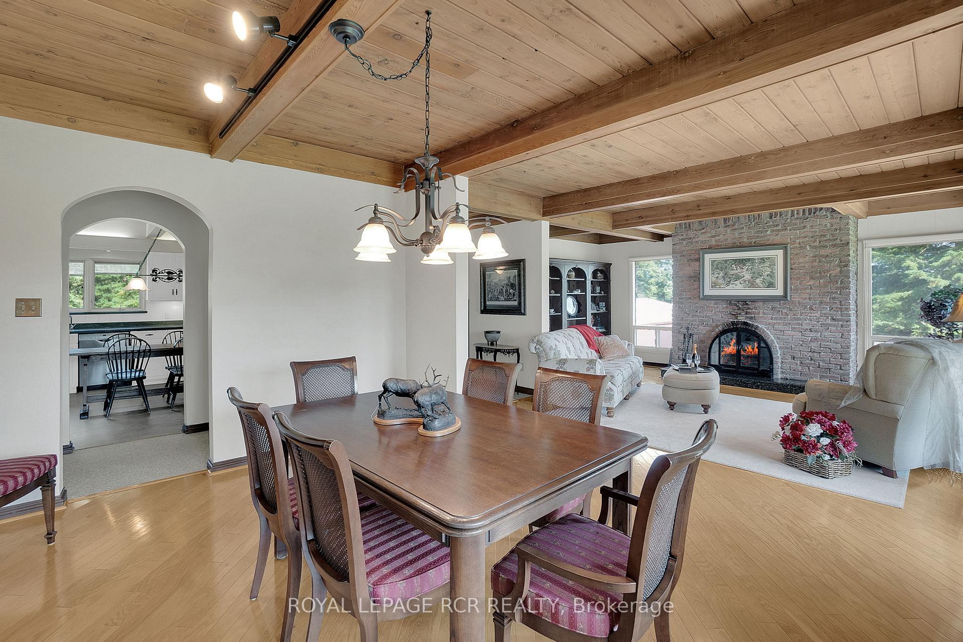 Photo 11 of 15486 Mount Pleasant Road, Caledon, Palgrave — HOMEH