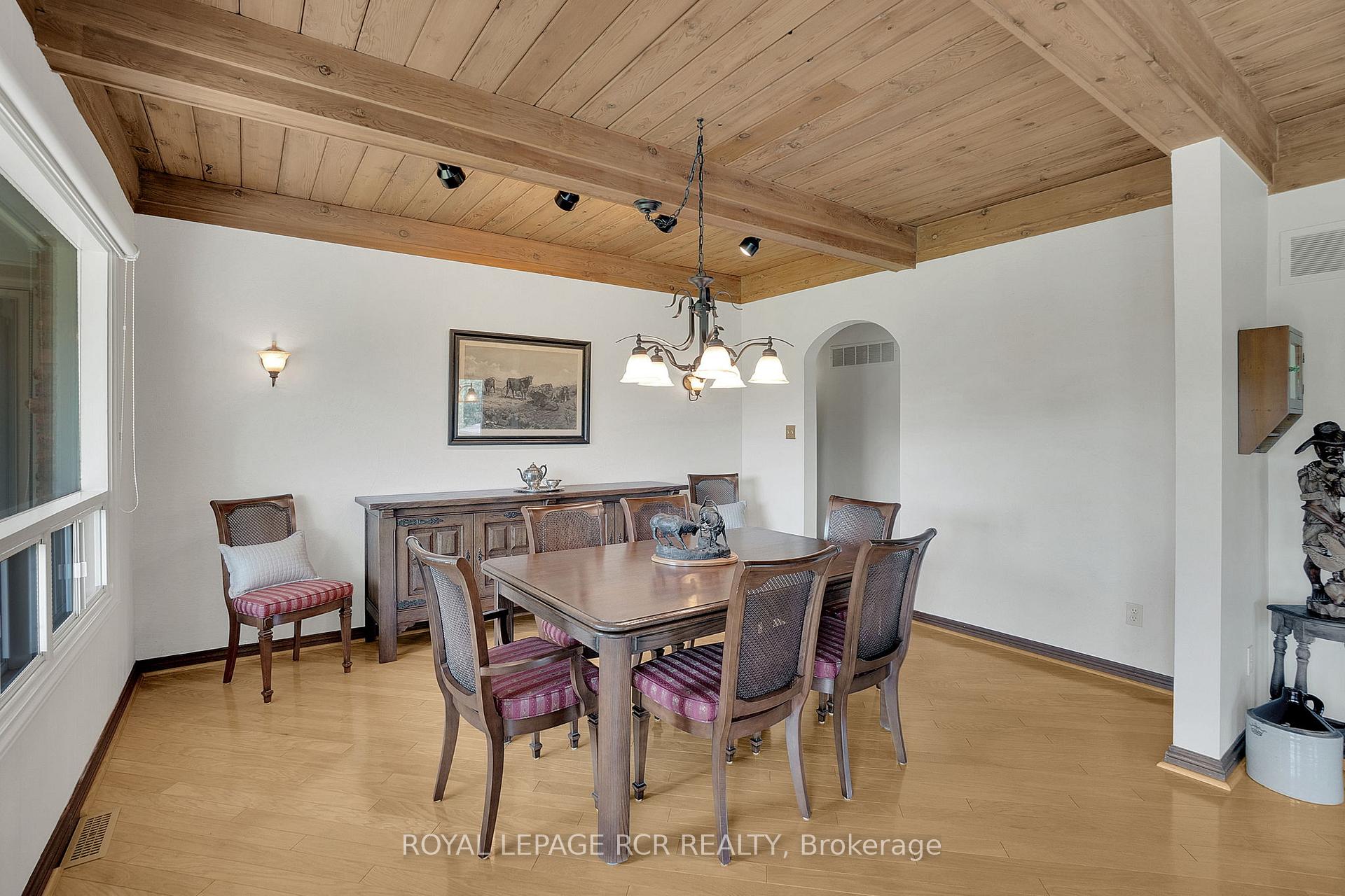 Photo 7 of 15486 Mount Pleasant Road, Caledon, Palgrave — HOMEH