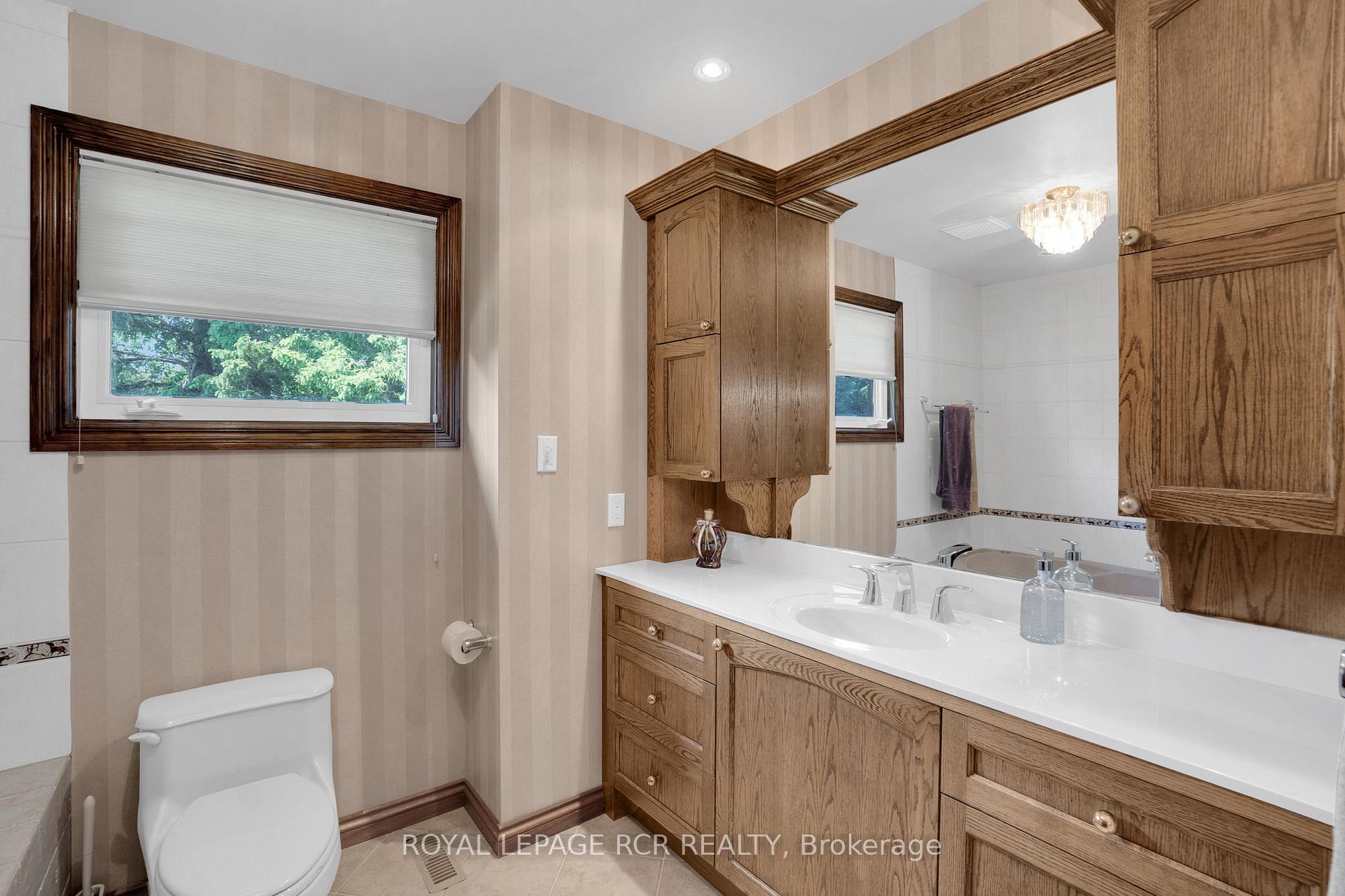 Photo 17 of 15486 Mount Pleasant Road, Caledon, Palgrave — HOMEH