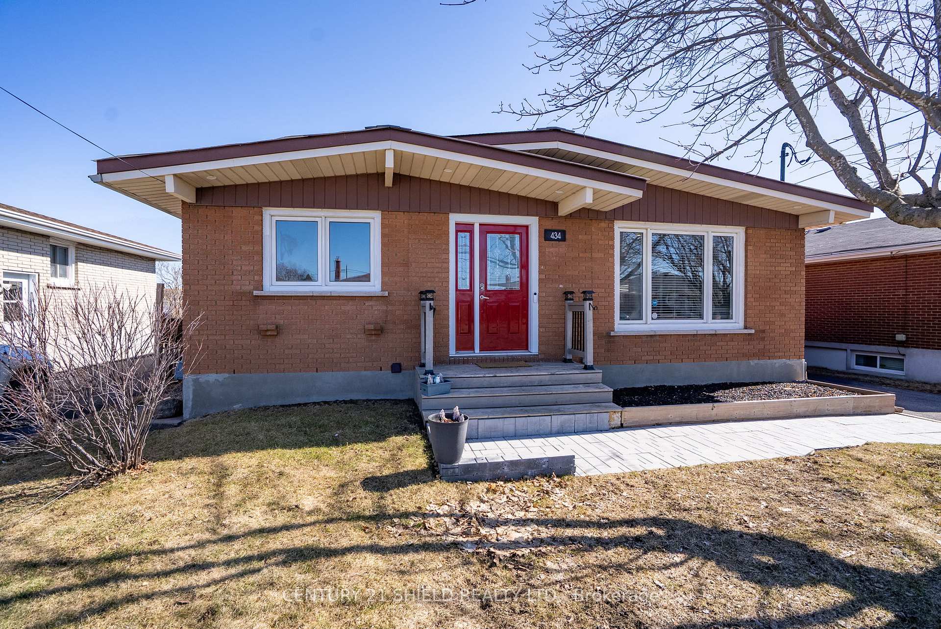 Photo 1 of 434 Anthony Street, Cornwall — HOMEH