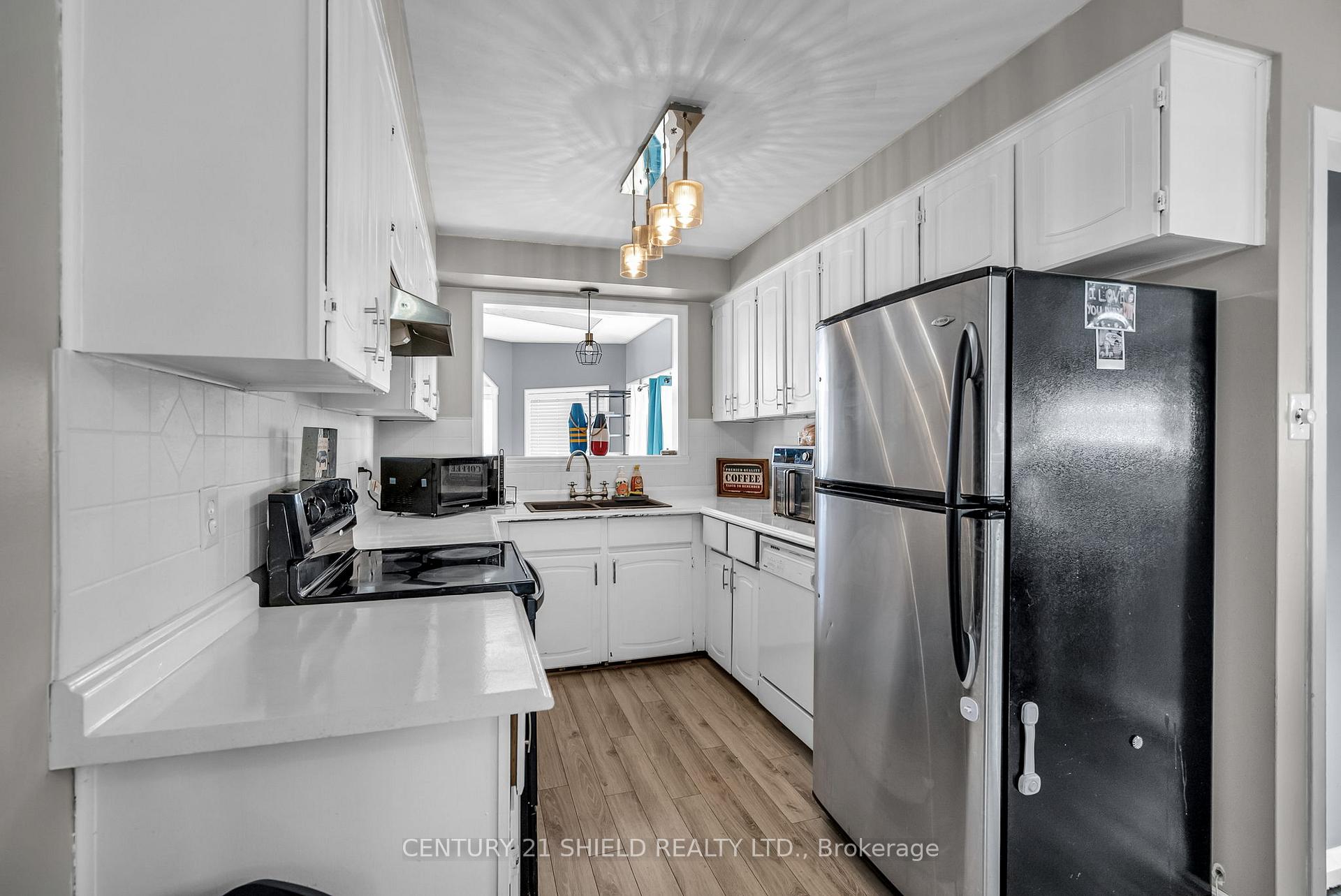 Photo 7 of 434 Anthony Street, Cornwall — HOMEH