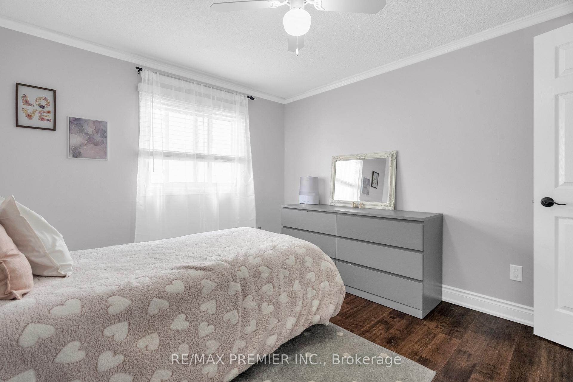 Photo 26 of 59 Glenabbey Drive, Clarington, Courtice — HOMEH