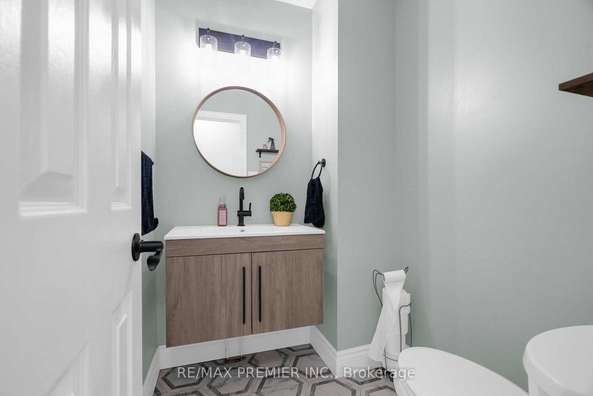 Photo 31 of 59 Glenabbey Drive, Clarington, Courtice — HOMEH