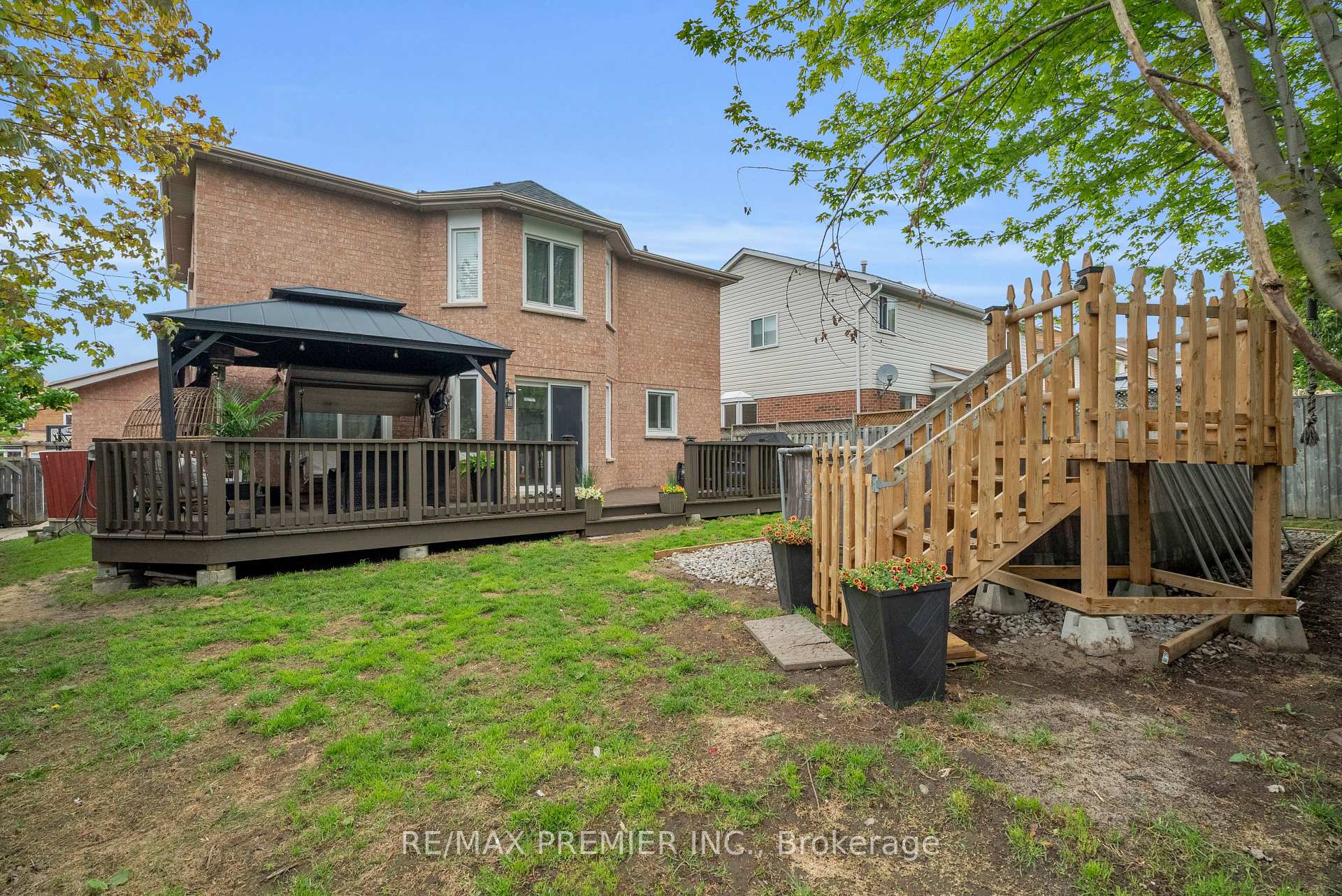 Photo 47 of 59 Glenabbey Drive, Clarington, Courtice — HOMEH