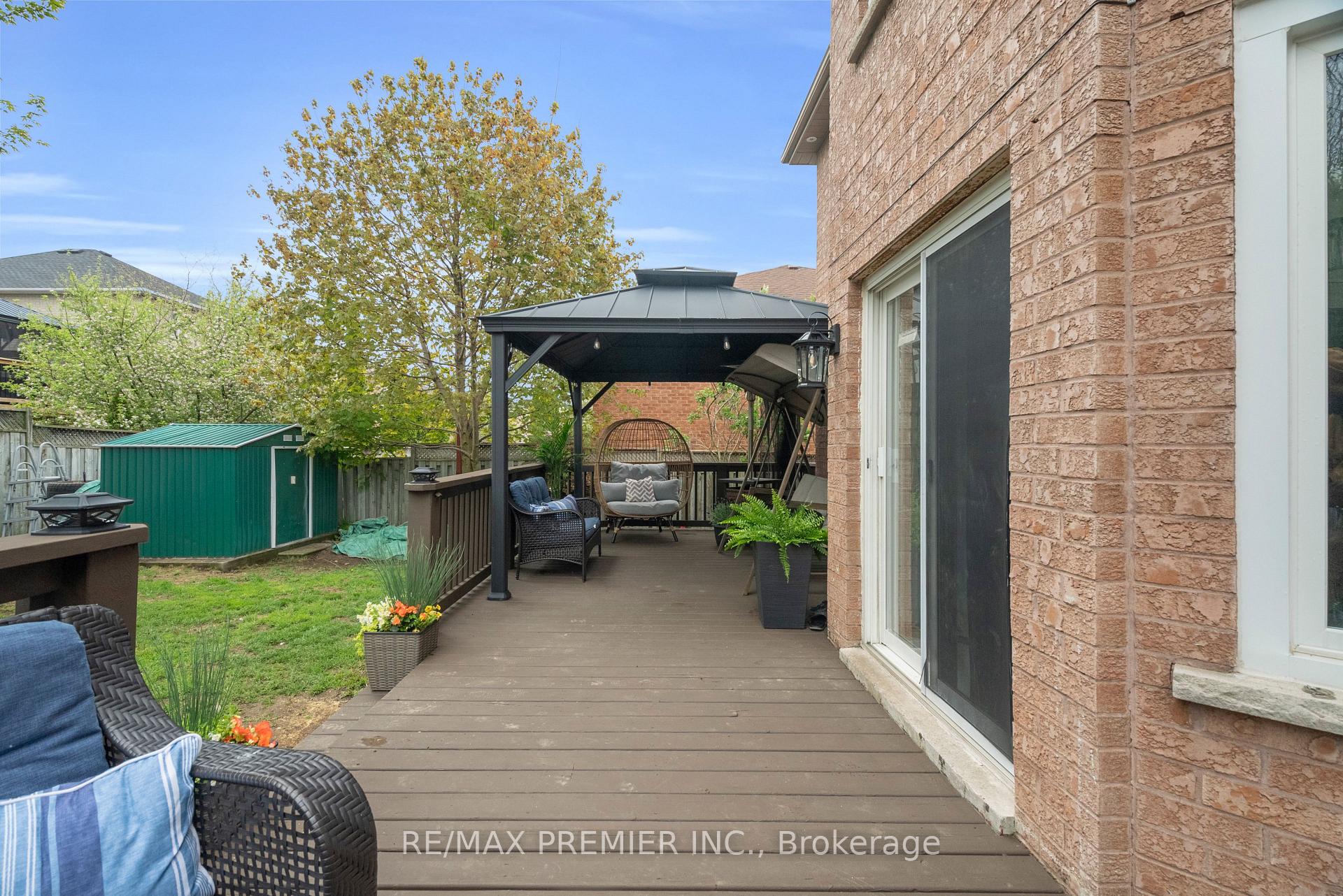 Photo 48 of 59 Glenabbey Drive, Clarington, Courtice — HOMEH