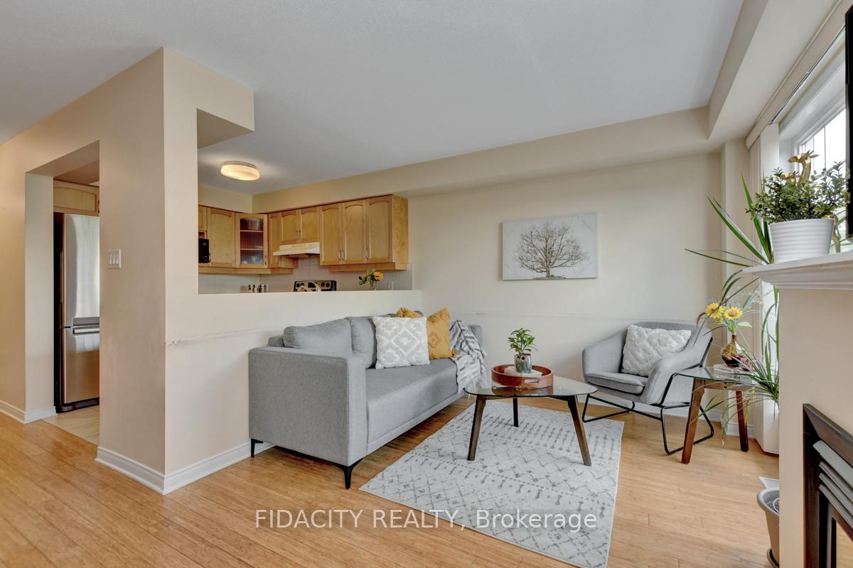 Photo 5 of 128 Cedardown Private, Ottawa, Barrhaven - Stonebridge — HOMEH