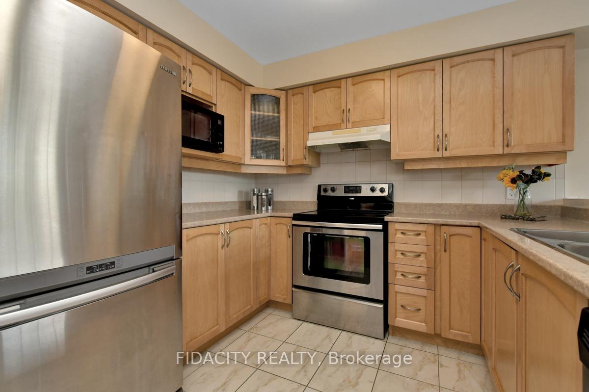 Photo 8 of 128 Cedardown Private, Ottawa, Barrhaven - Stonebridge — HOMEH