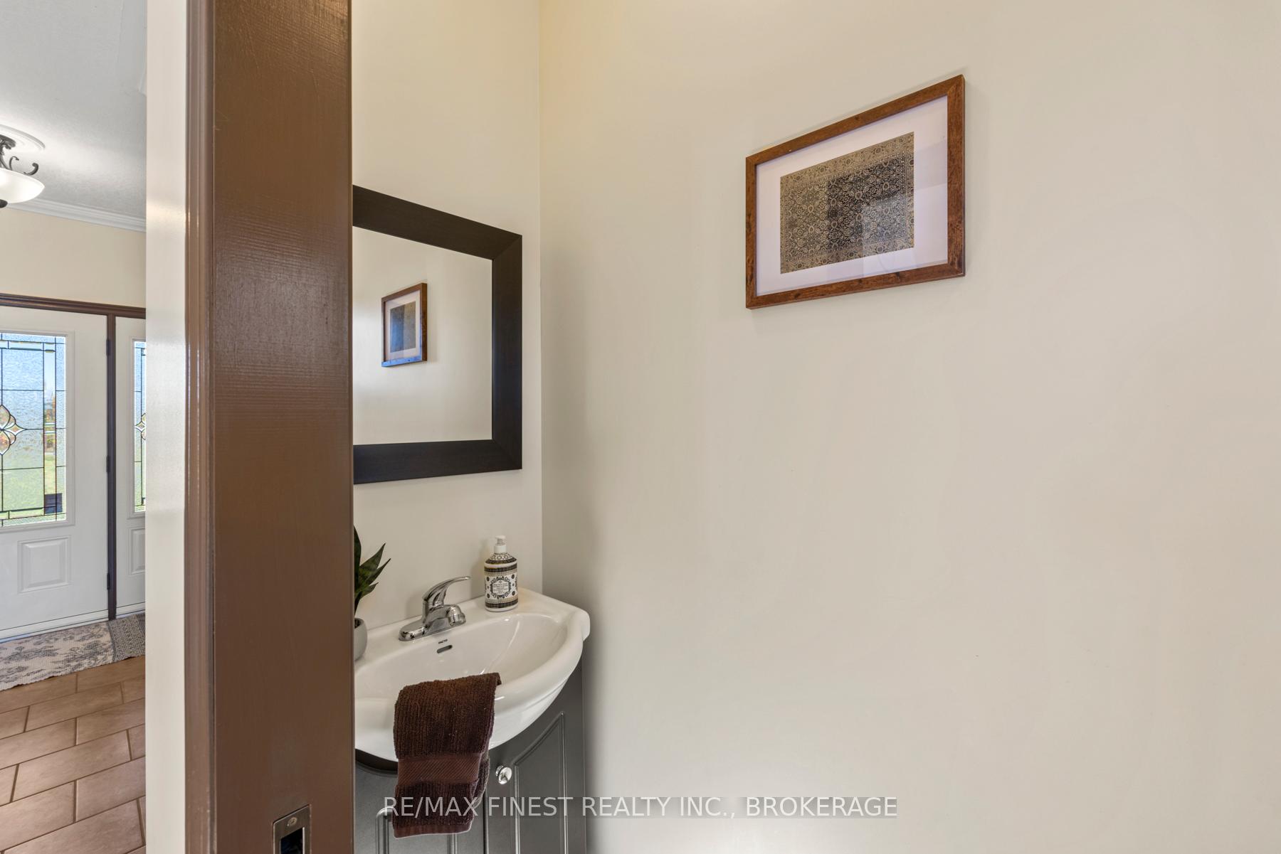 Photo 7 of 3775 Greenfield Road, Frontenac, Frontenac South — HOMEH