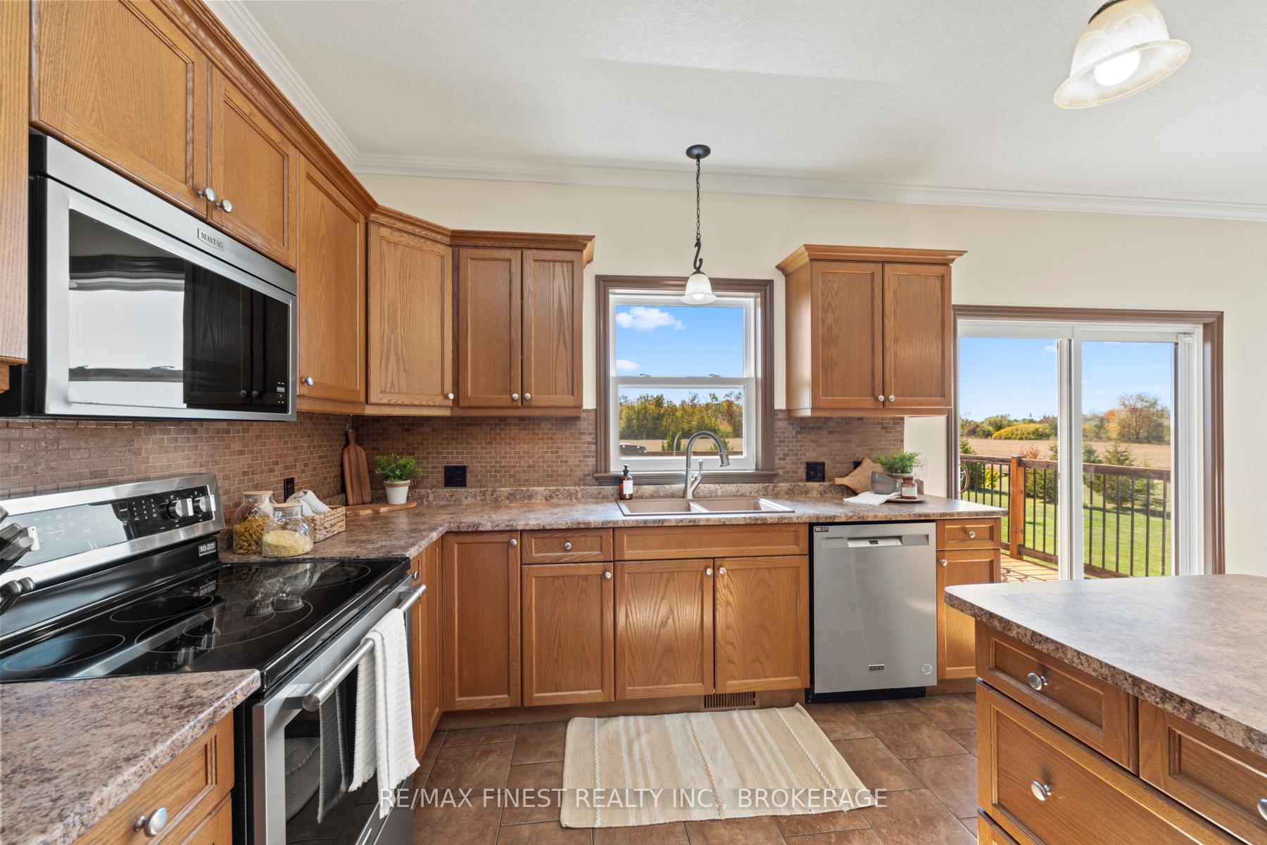 Photo 12 of 3775 Greenfield Road, Frontenac, Frontenac South — HOMEH