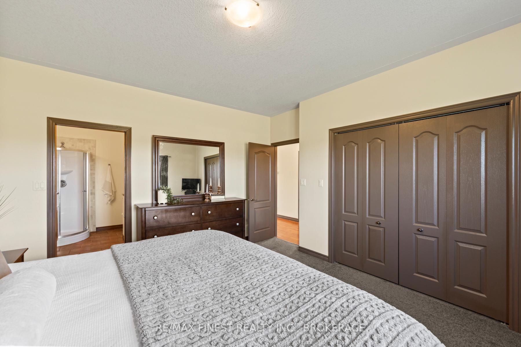 Photo 19 of 3775 Greenfield Road, Frontenac, Frontenac South — HOMEH