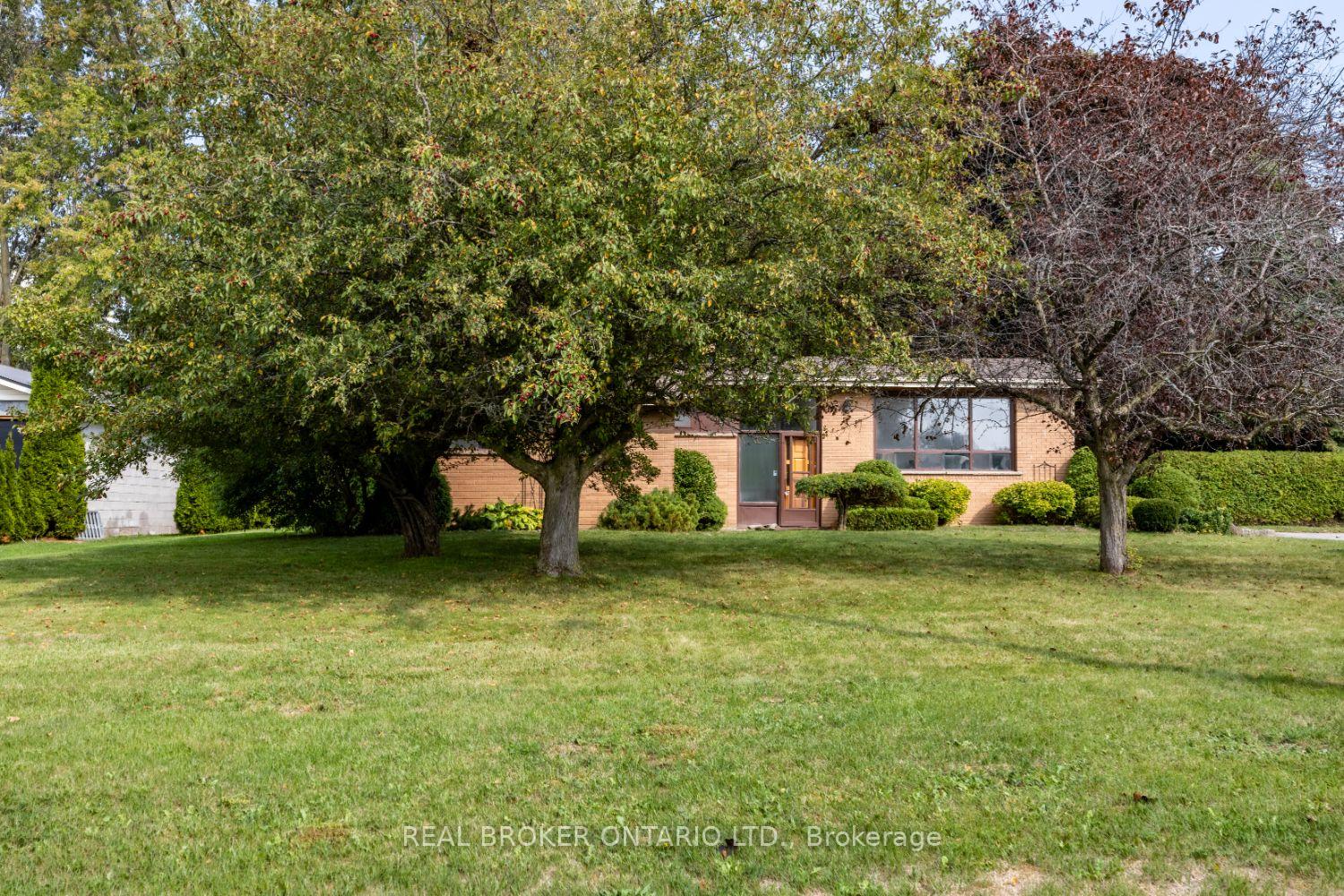 Photo 3 of 17 Jane Avenue, Clarington, Courtice — HOMEH