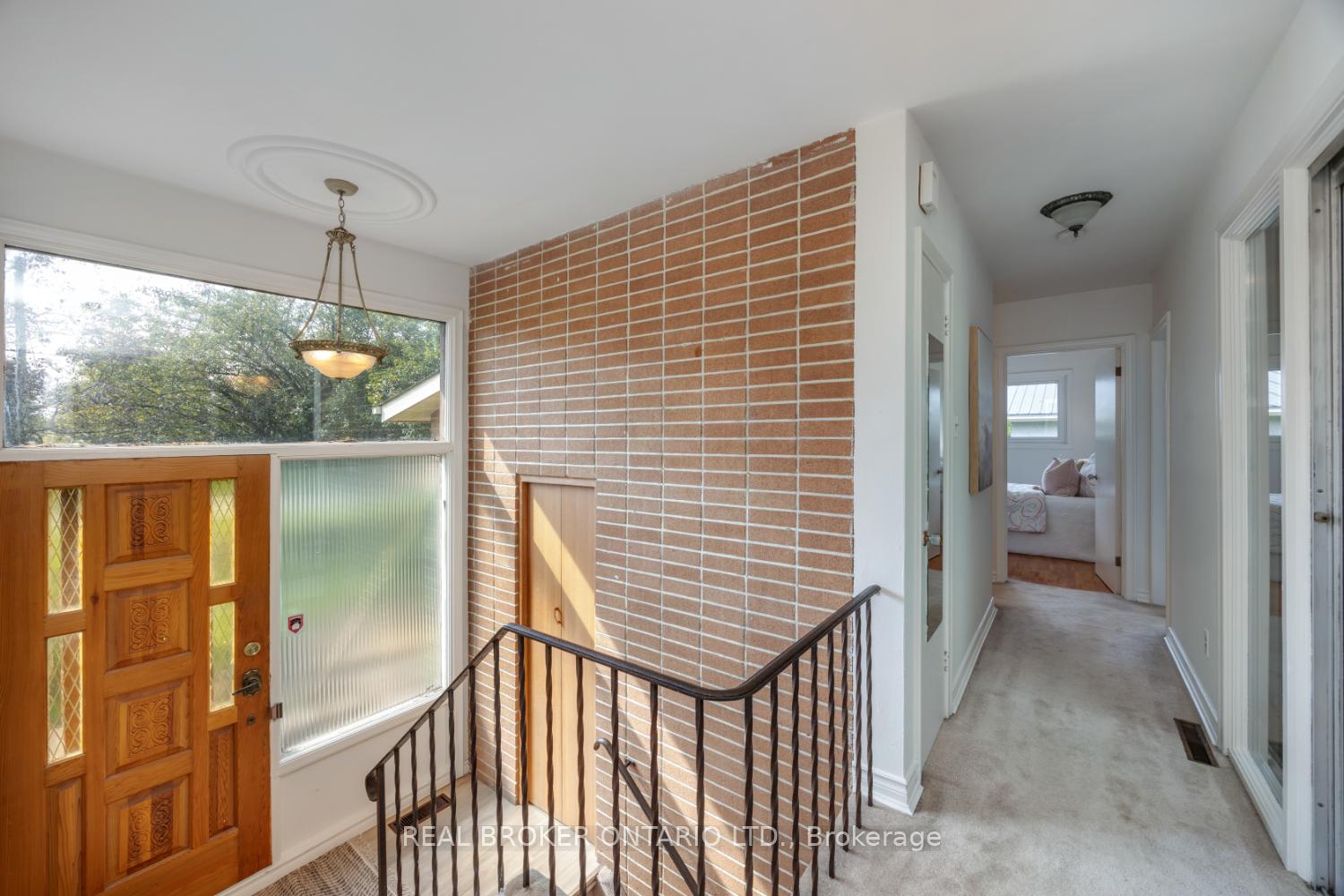Photo 5 of 17 Jane Avenue, Clarington, Courtice — HOMEH