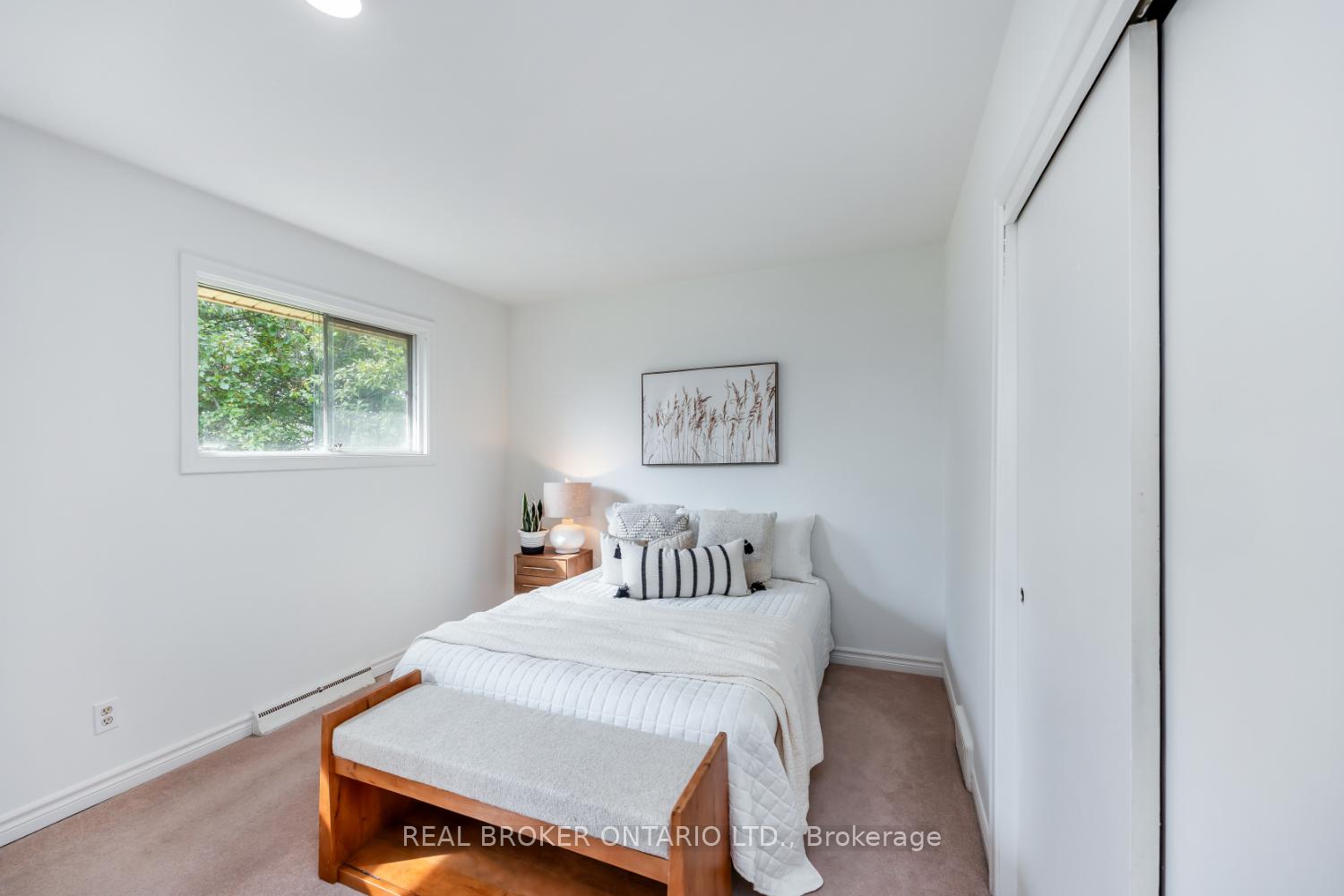 Photo 15 of 17 Jane Avenue, Clarington, Courtice — HOMEH
