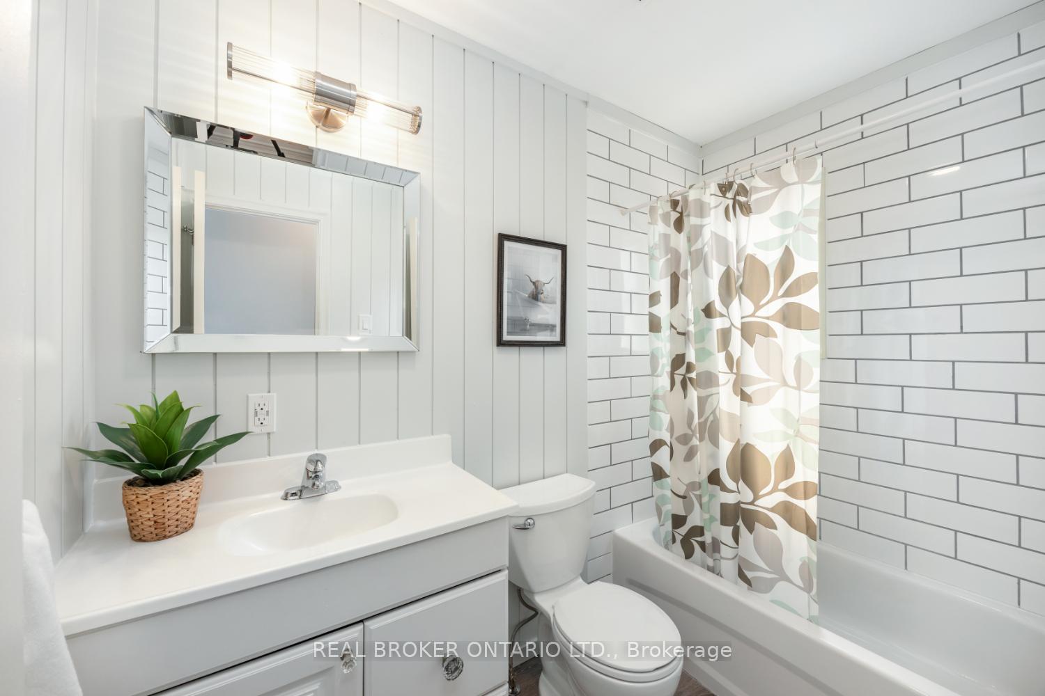 Photo 19 of 17 Jane Avenue, Clarington, Courtice — HOMEH