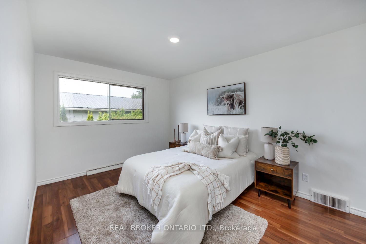 Photo 20 of 17 Jane Avenue, Clarington, Courtice — HOMEH
