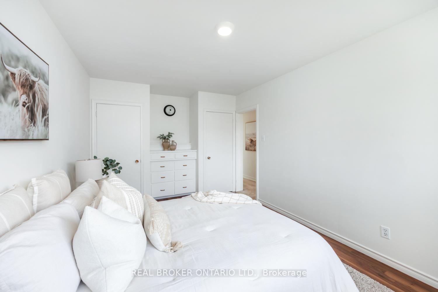 Photo 21 of 17 Jane Avenue, Clarington, Courtice — HOMEH