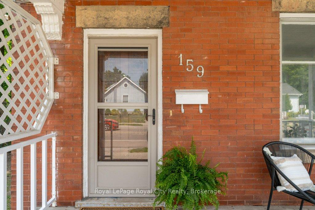Photo 9 of 159 York Road, Guelph, St. Patrick's Ward — HOMEH
