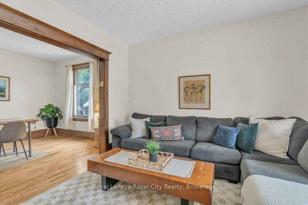 Photo 12 of 159 York Road, Guelph, St. Patrick's Ward — HOMEH