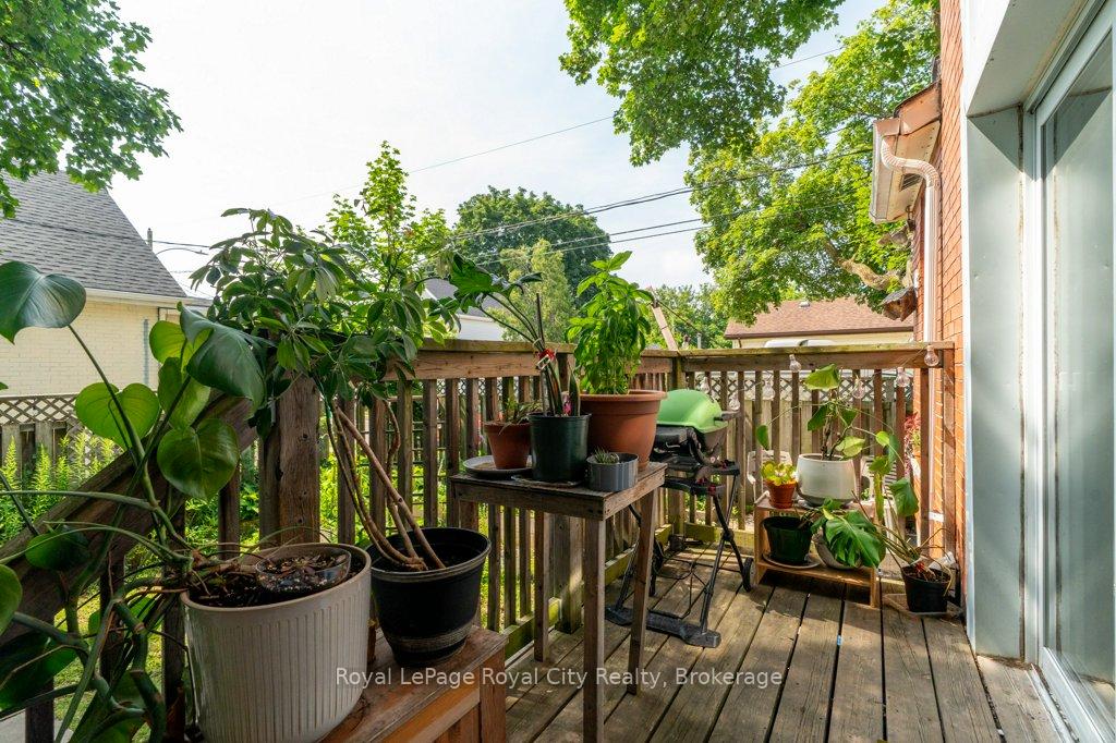 Photo 37 of 159 York Road, Guelph, St. Patrick's Ward — HOMEH