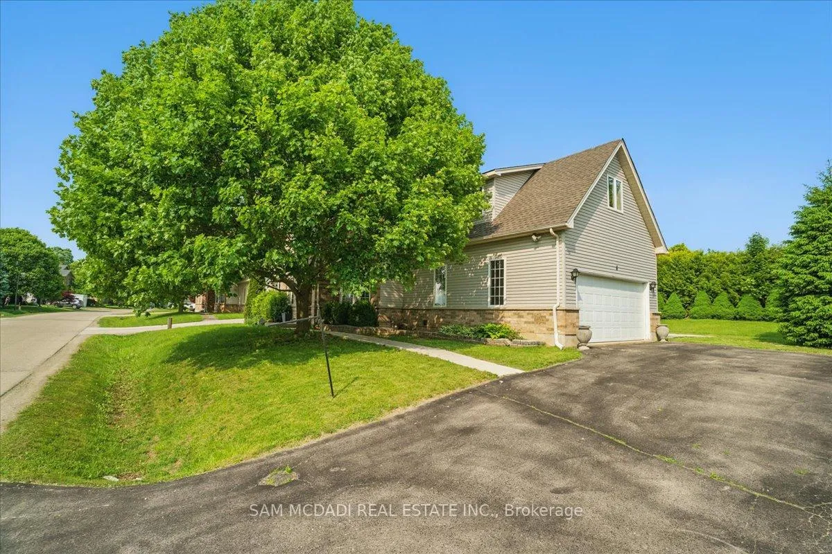 Photo 3 of Unit 20, 6 Valley Ridge Lane, Hamilton, Rural Flamborough — HOMEH