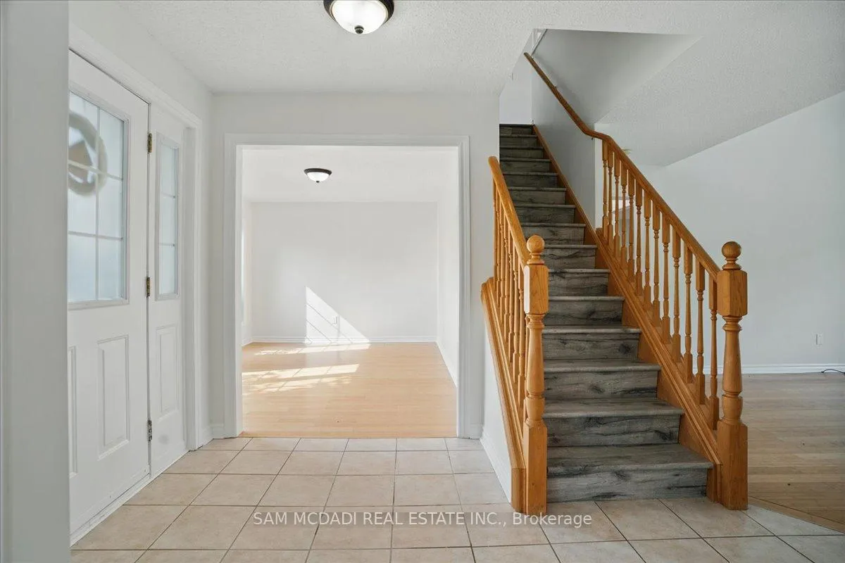Photo 8 of Unit 20, 6 Valley Ridge Lane, Hamilton, Rural Flamborough — HOMEH