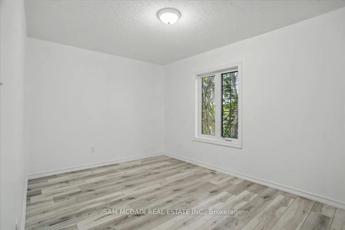 Photo 36 of Unit 20, 6 Valley Ridge Lane, Hamilton, Rural Flamborough — HOMEH