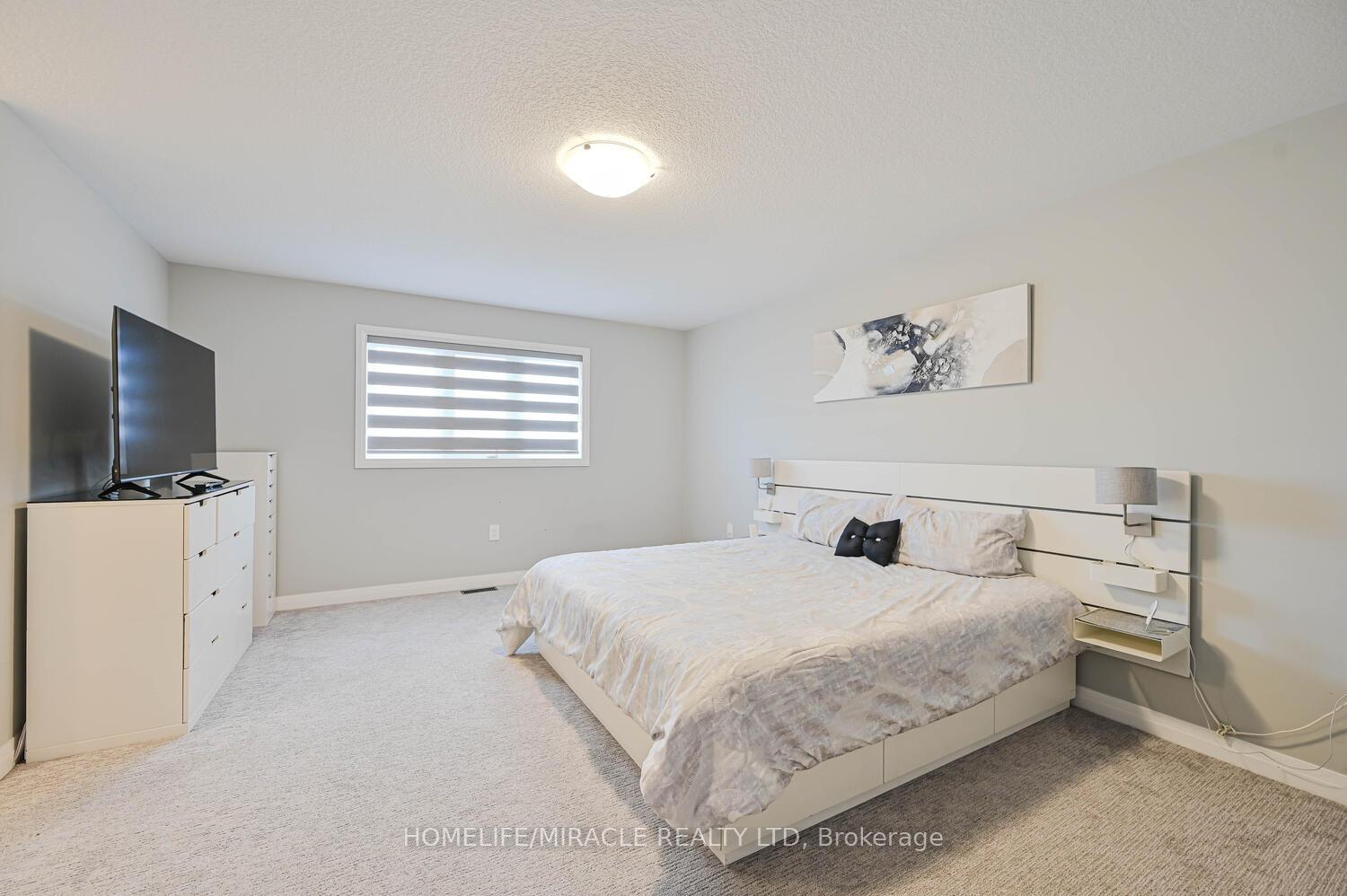 Photo 18 of 148 Cittadella Boulevard, Hamilton, Rural Glanbrook — HOMEH