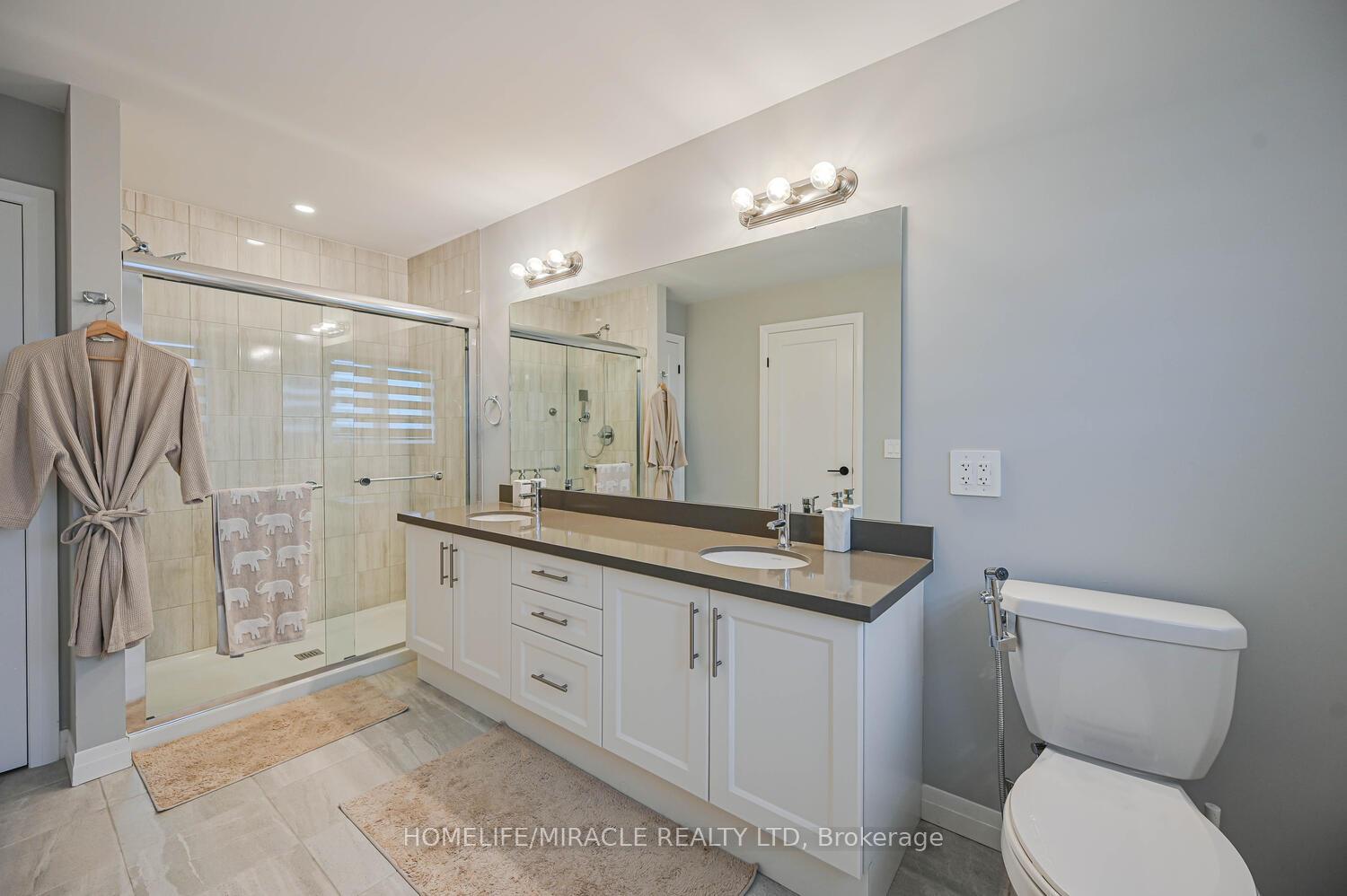 Photo 23 of 148 Cittadella Boulevard, Hamilton, Rural Glanbrook — HOMEH
