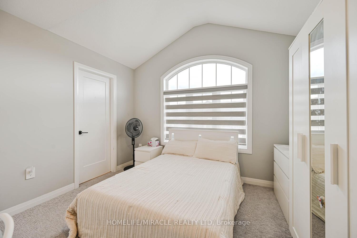 Photo 24 of 148 Cittadella Boulevard, Hamilton, Rural Glanbrook — HOMEH
