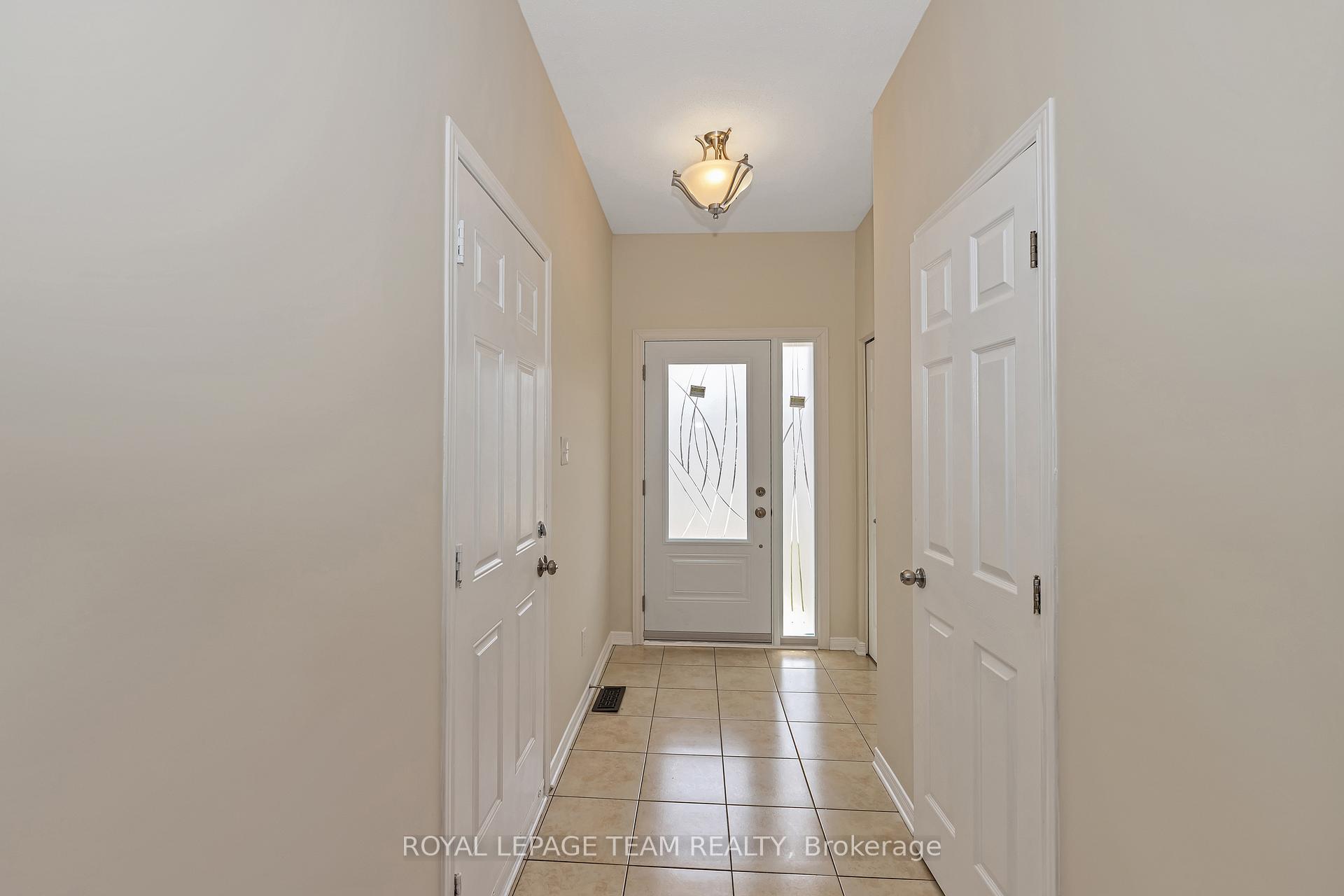 Photo 2 of 314 Copperfield Crescent, Ottawa, Barrhaven - Cedargrove/Fraserdale — HOMEH
