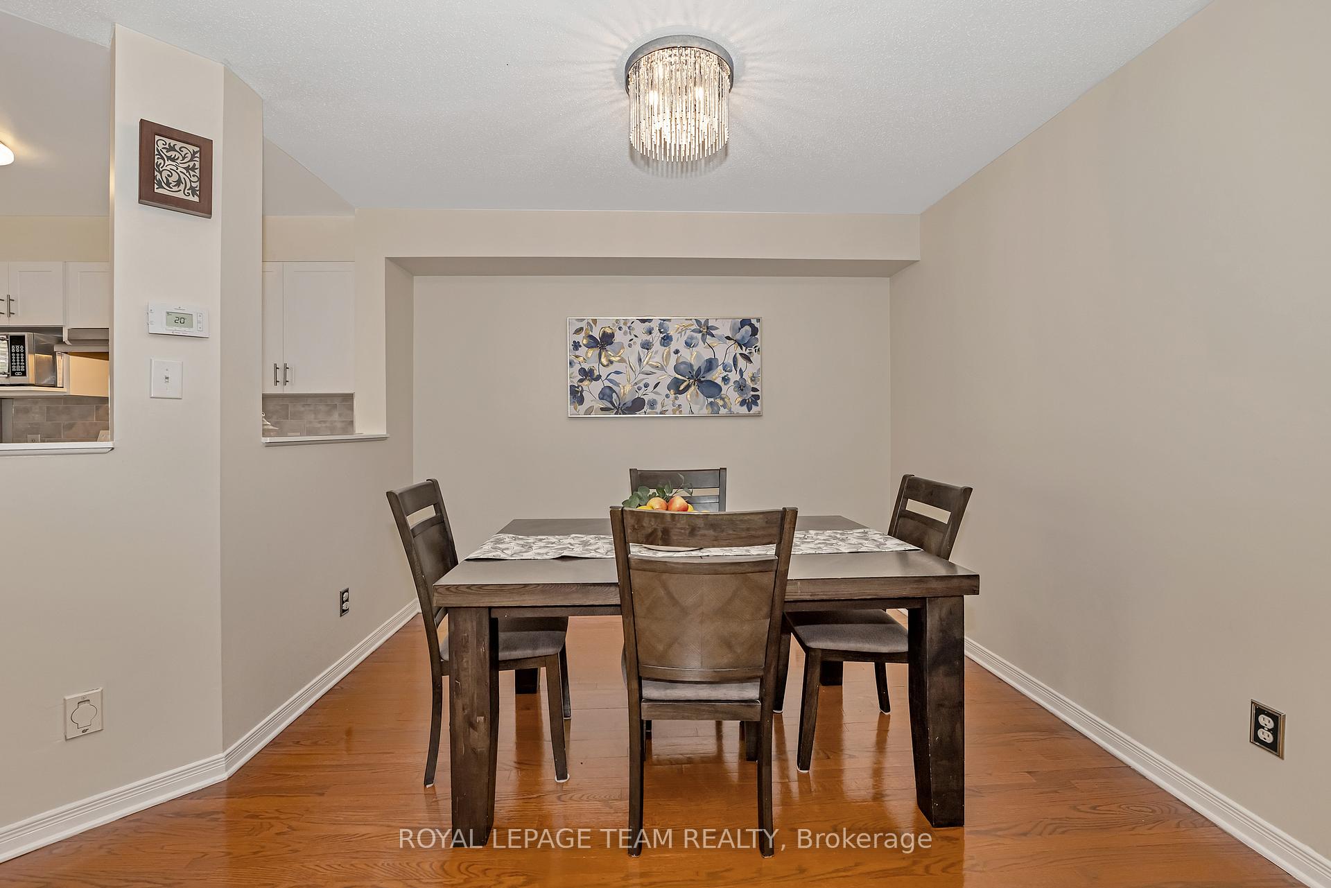 Photo 7 of 314 Copperfield Crescent, Ottawa, Barrhaven - Cedargrove/Fraserdale — HOMEH