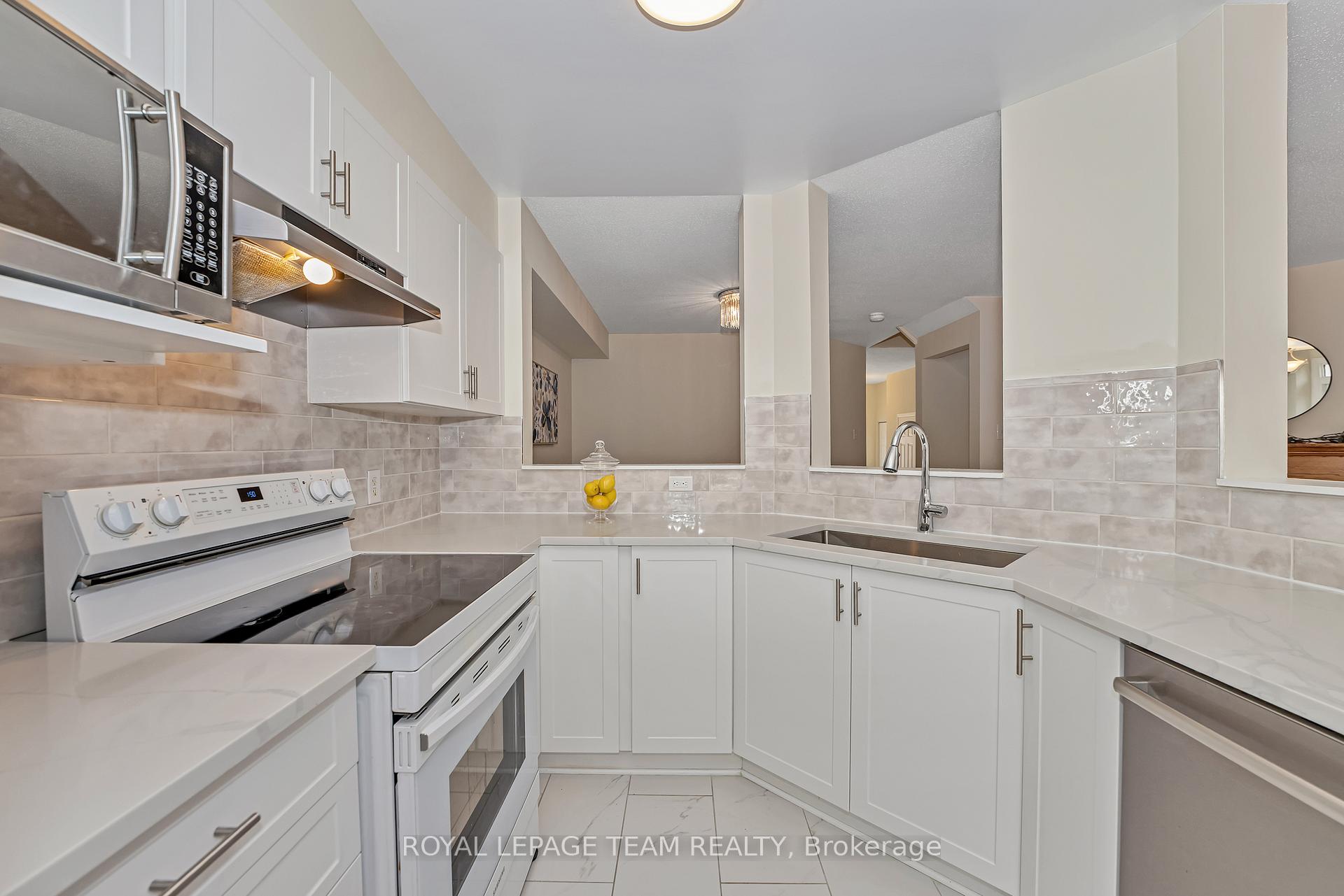 Photo 17 of 314 Copperfield Crescent, Ottawa, Barrhaven - Cedargrove/Fraserdale — HOMEH