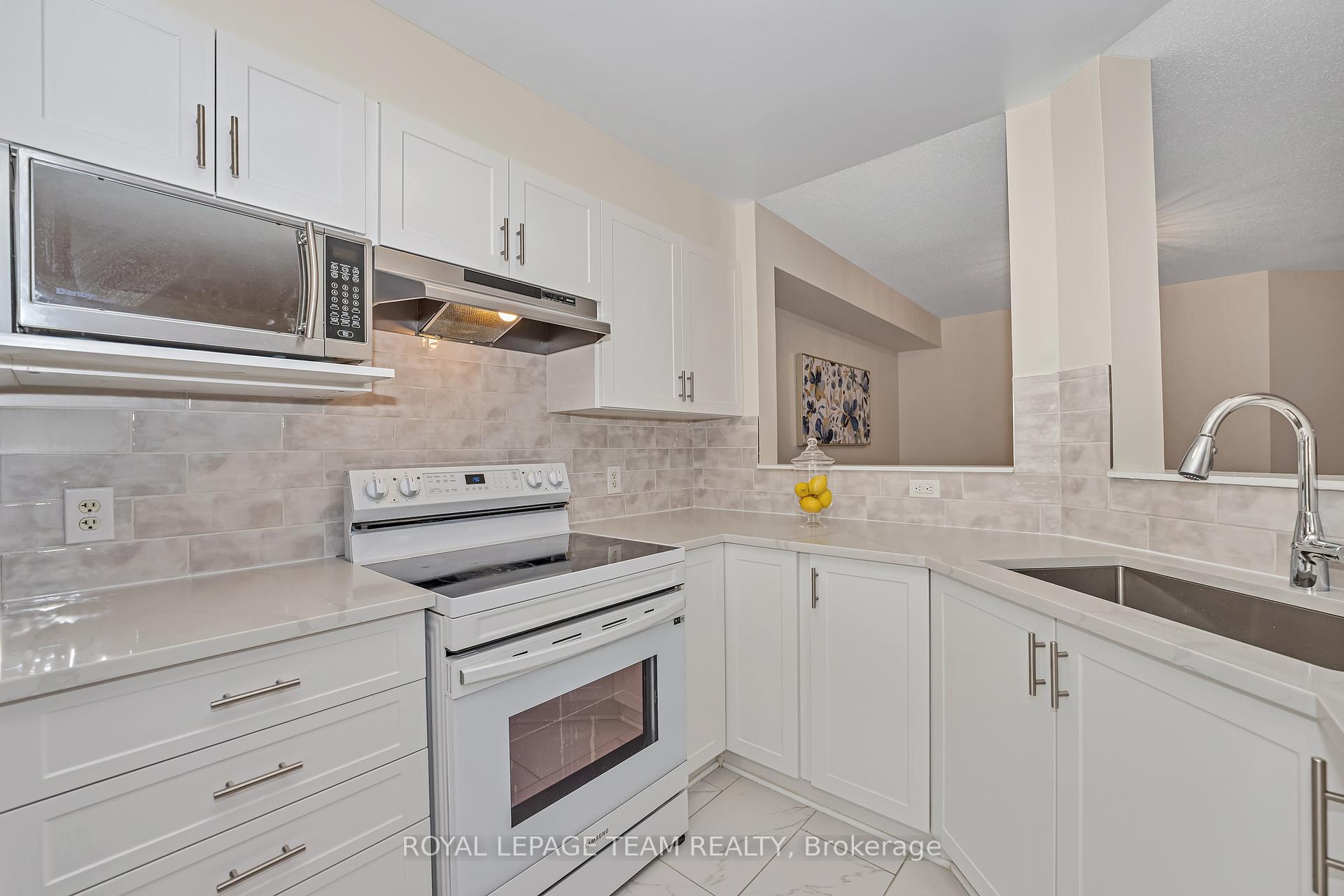 Photo 18 of 314 Copperfield Crescent, Ottawa, Barrhaven - Cedargrove/Fraserdale — HOMEH