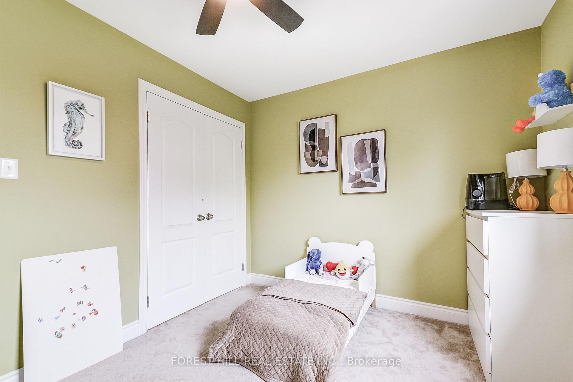 Photo 14 of 61 Hearthstone Crescent, Clarington, Courtice — HOMEH