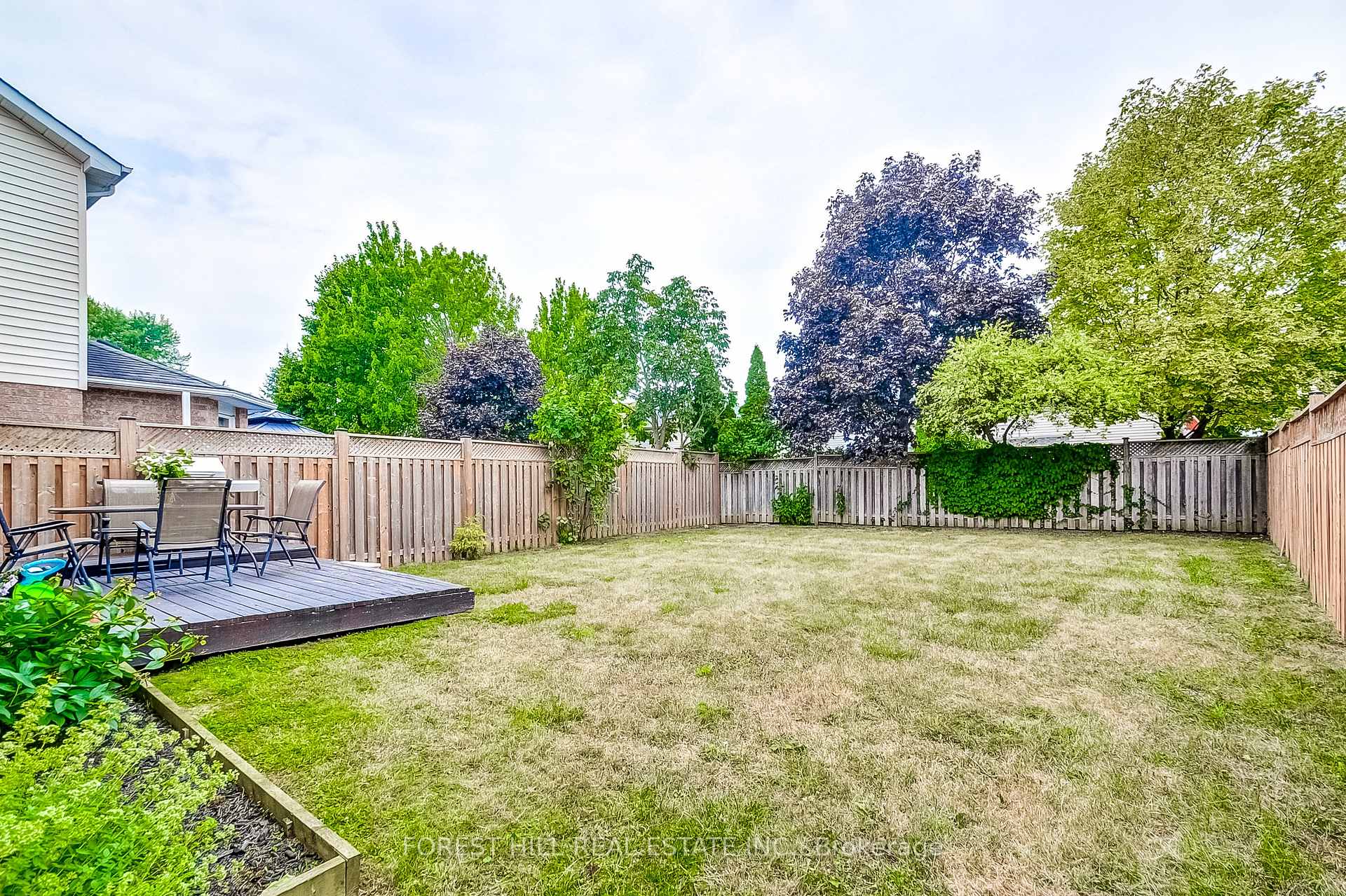 Photo 29 of 61 Hearthstone Crescent, Clarington, Courtice — HOMEH