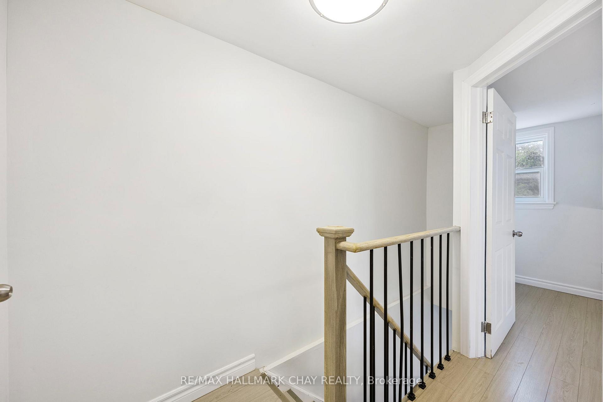 Photo 18 of 154 Sanford Street, Barrie, Sanford — HOMEH