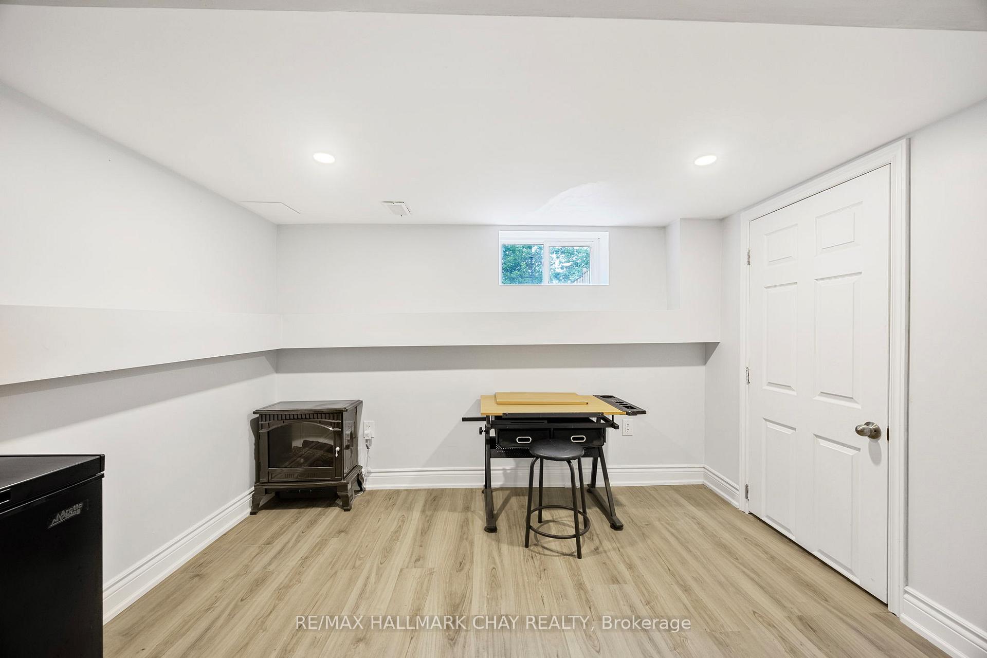 Photo 28 of 154 Sanford Street, Barrie, Sanford — HOMEH