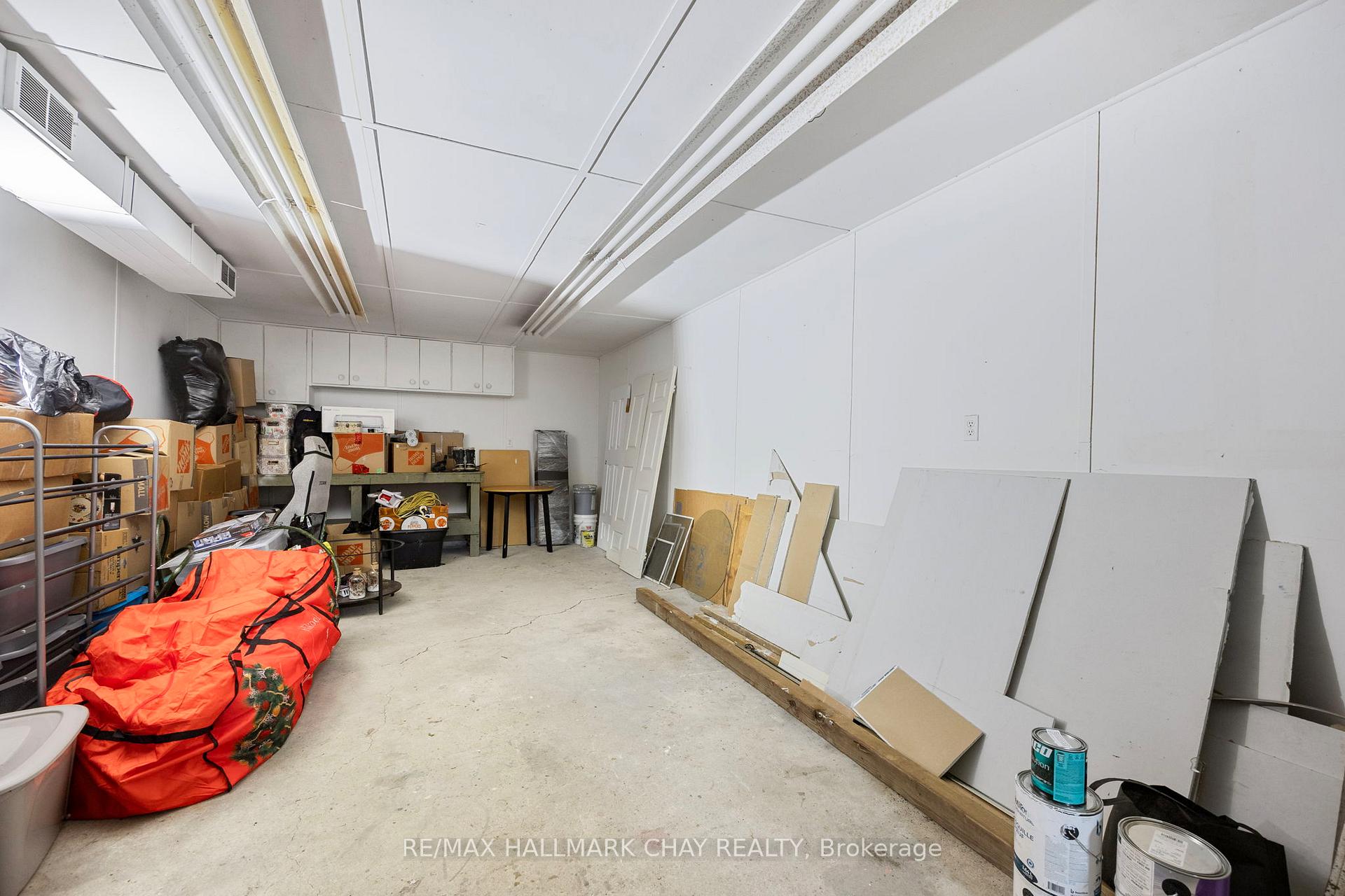 Photo 35 of 154 Sanford Street, Barrie, Sanford — HOMEH