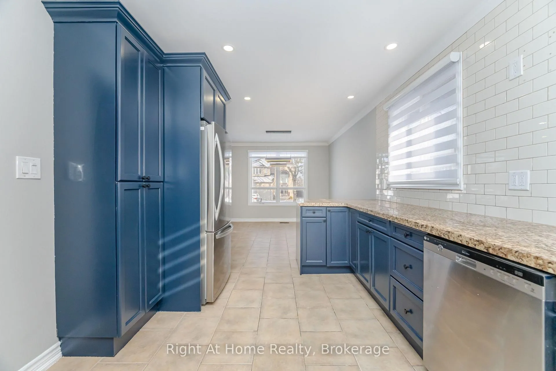 Photo 19 of 364 Red Oak Avenue, Hamilton, Stoney Creek — HOMEH