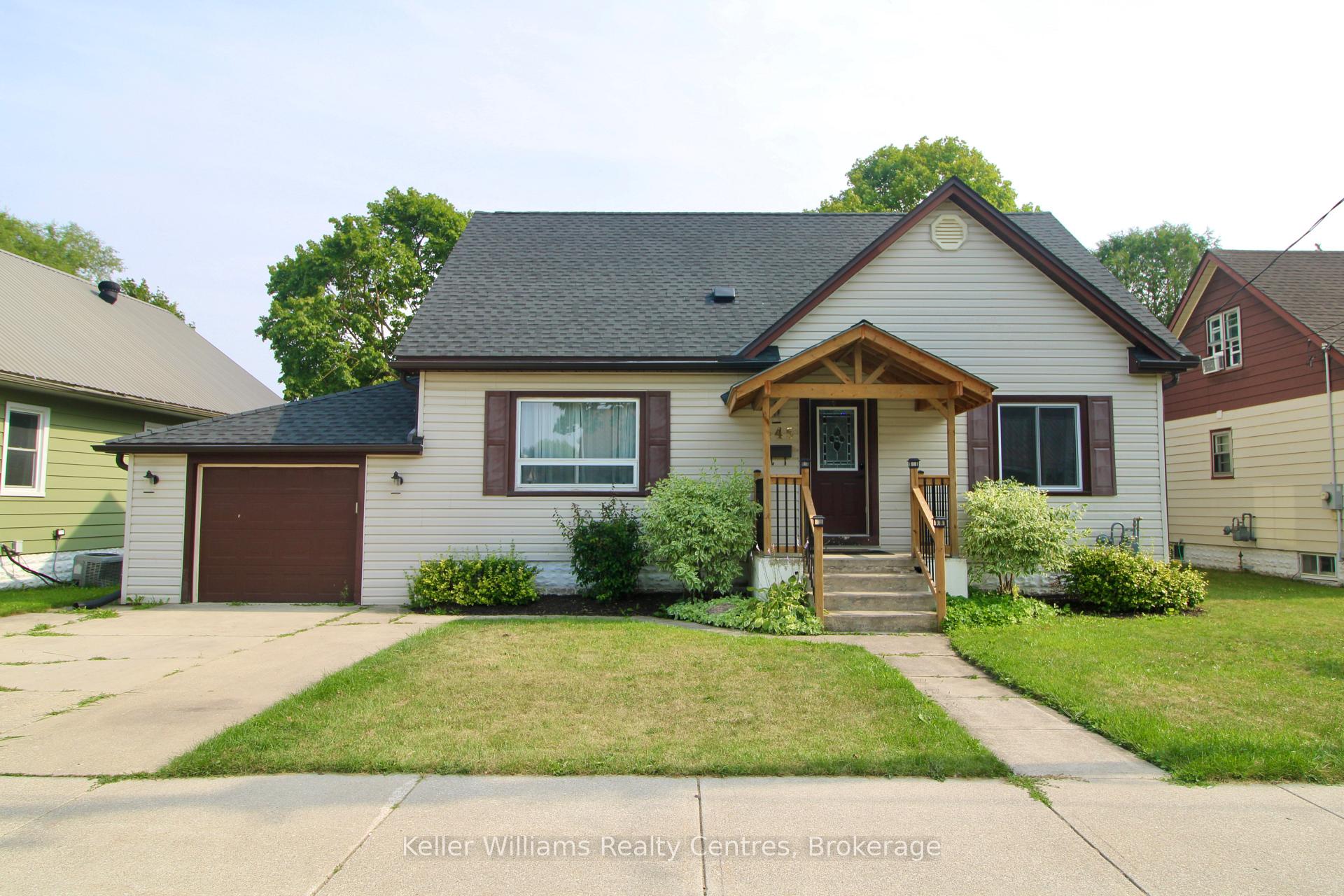 Photo 1 of 445 13th Street, Hanover — HOMEH