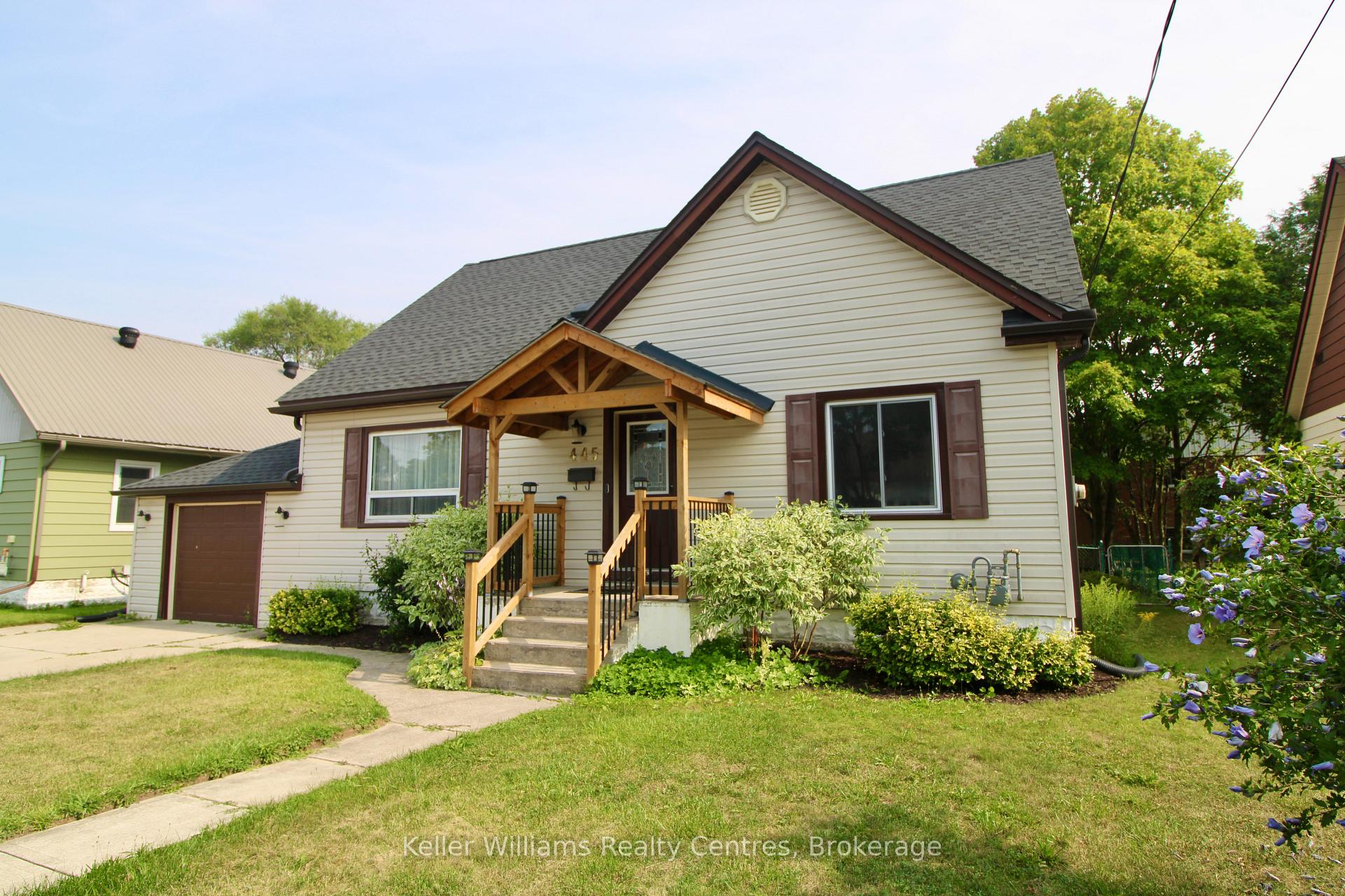 Photo 2 of 445 13th Street, Hanover — HOMEH