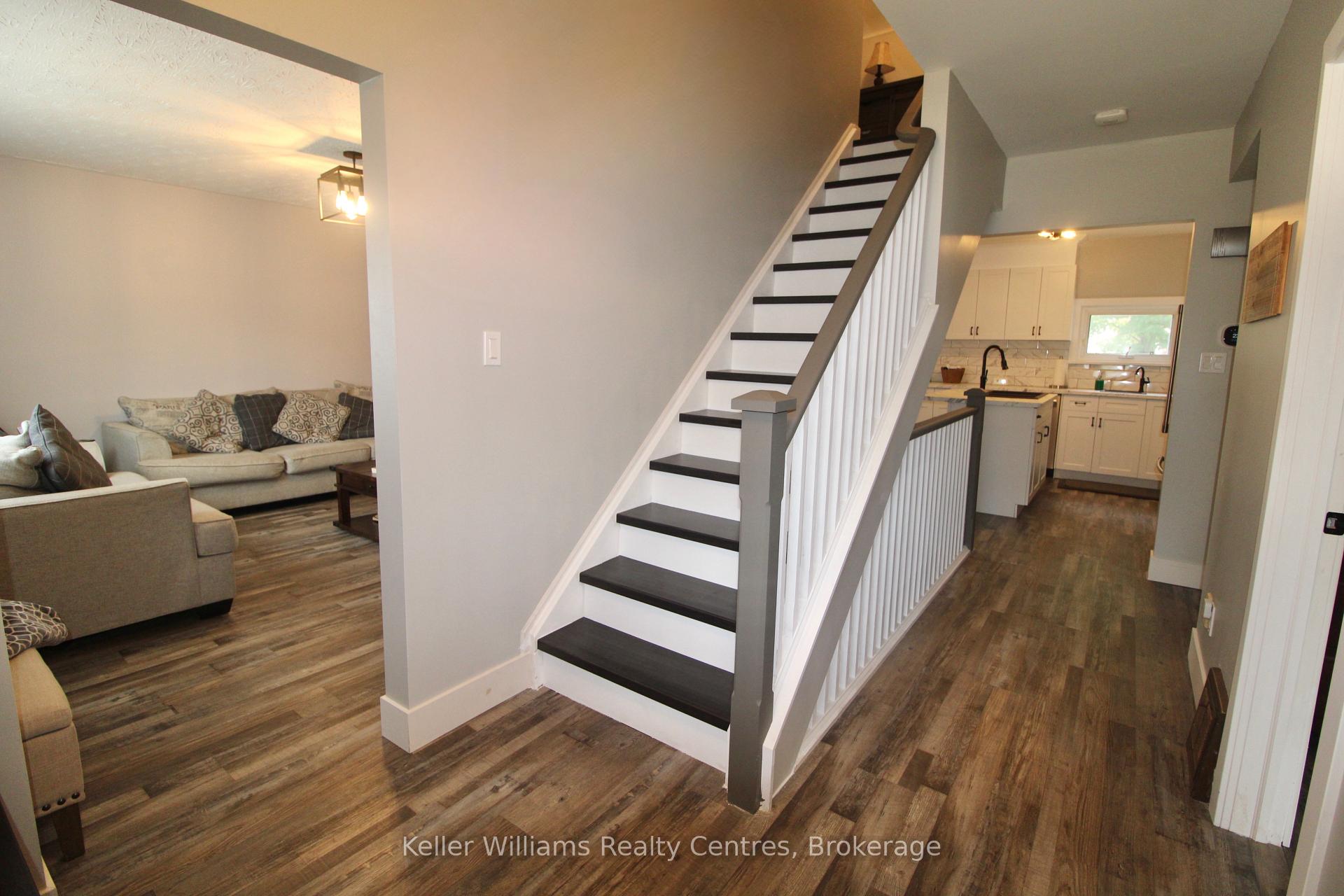 Photo 3 of 445 13th Street, Hanover — HOMEH