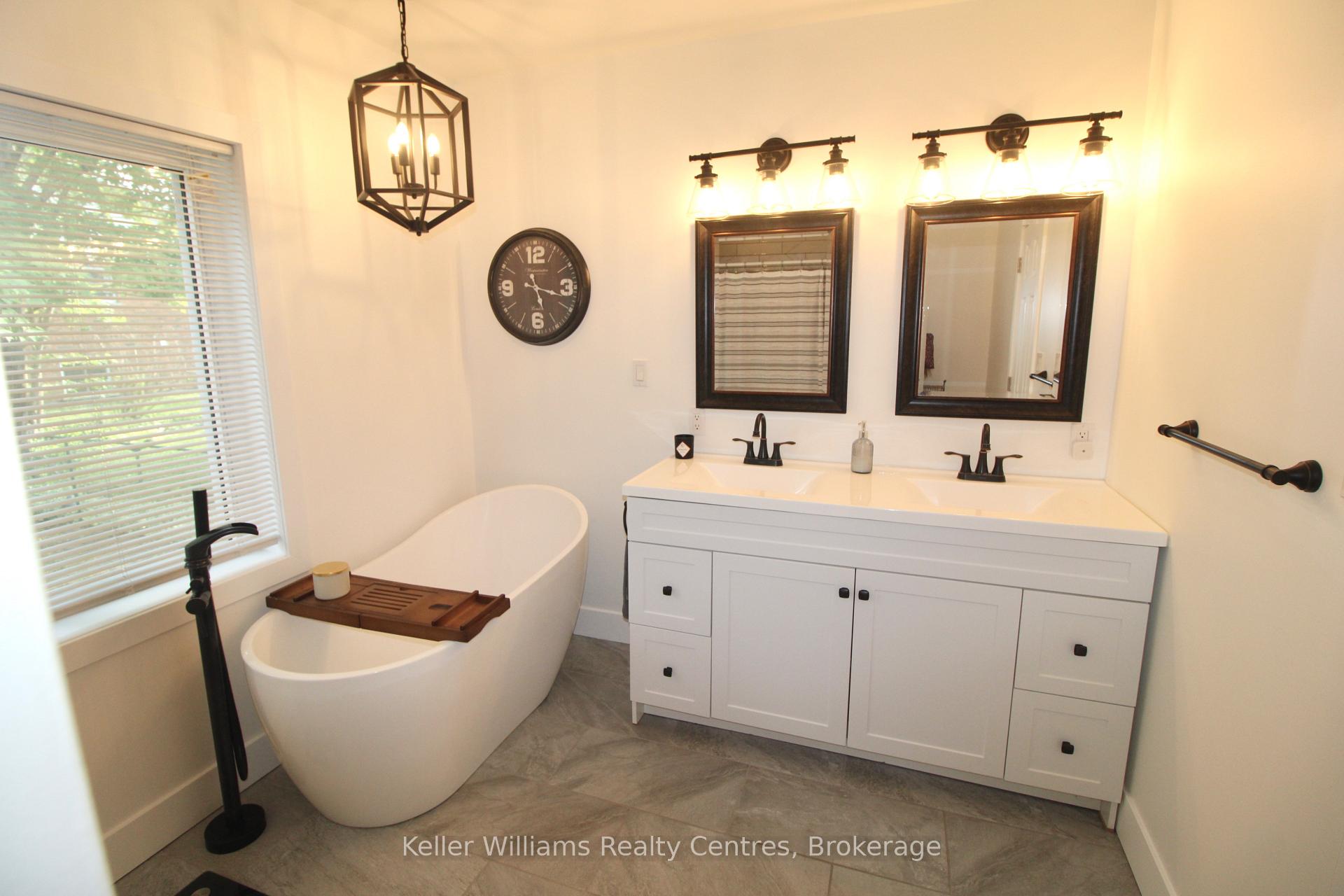 Photo 16 of 445 13th Street, Hanover — HOMEH