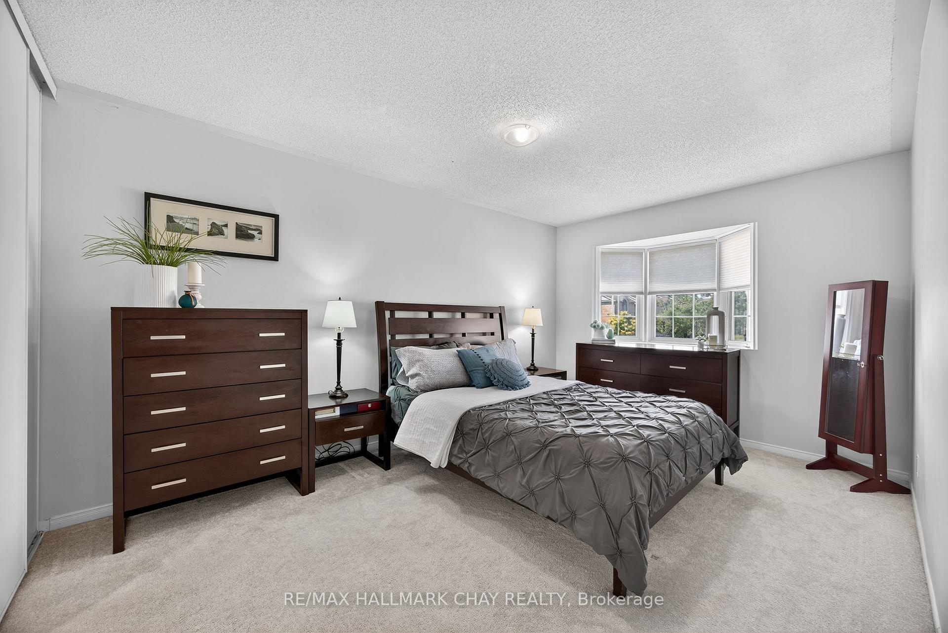 Photo 27 of 133 Trevino Circle, Barrie, East Bayfield — HOMEH