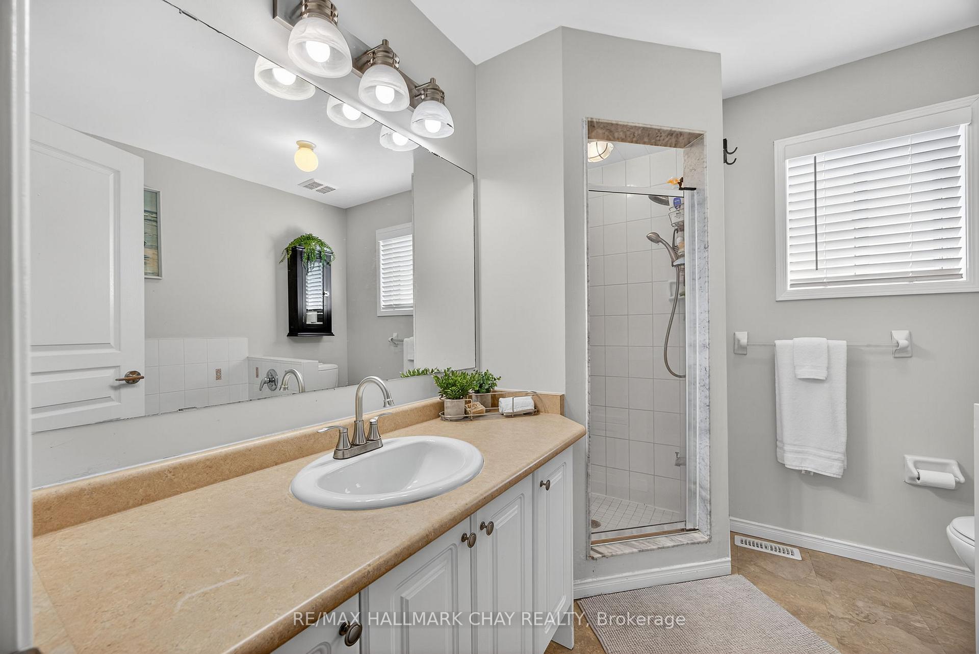 Photo 29 of 133 Trevino Circle, Barrie, East Bayfield — HOMEH