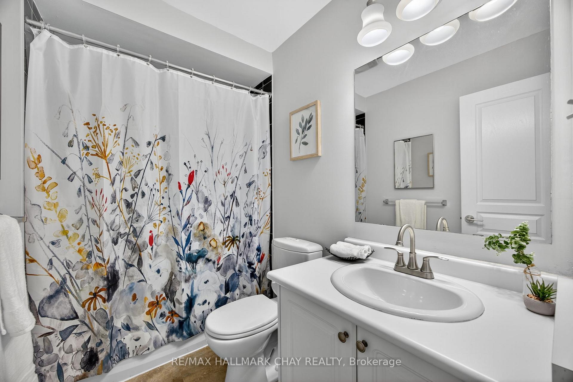 Photo 36 of 133 Trevino Circle, Barrie, East Bayfield — HOMEH